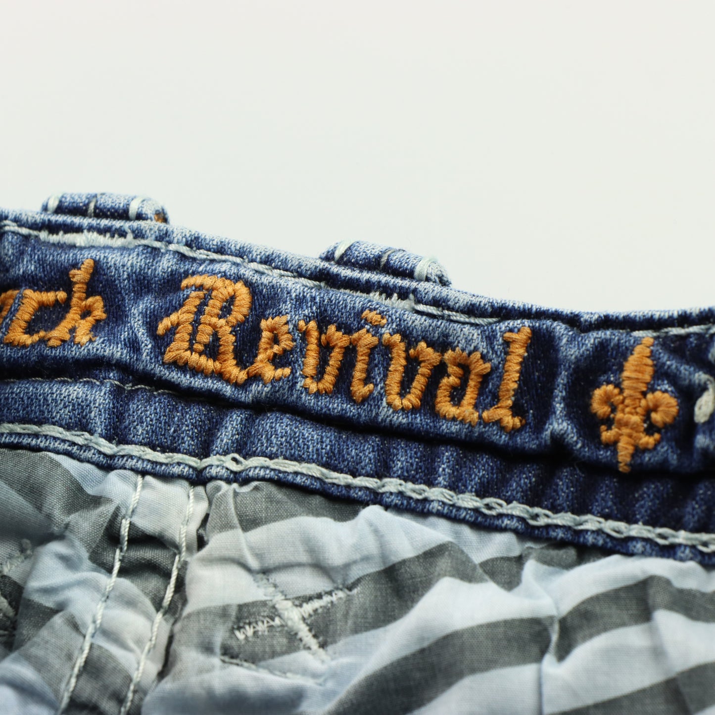 ROCK REVIVAL Y2K 'Yoel Boot' Distressed Grunge Blue Jeans (32)