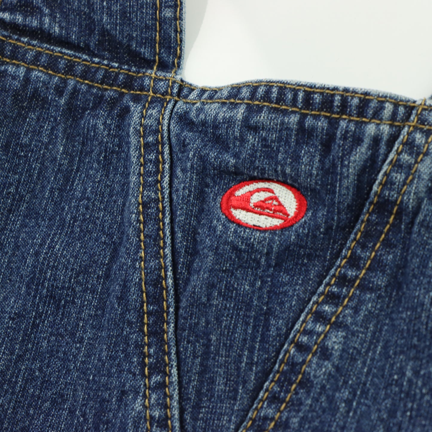 QUICKSILVER Embroidered Red Spell Out Logo Button Denim Long Overalls (L)