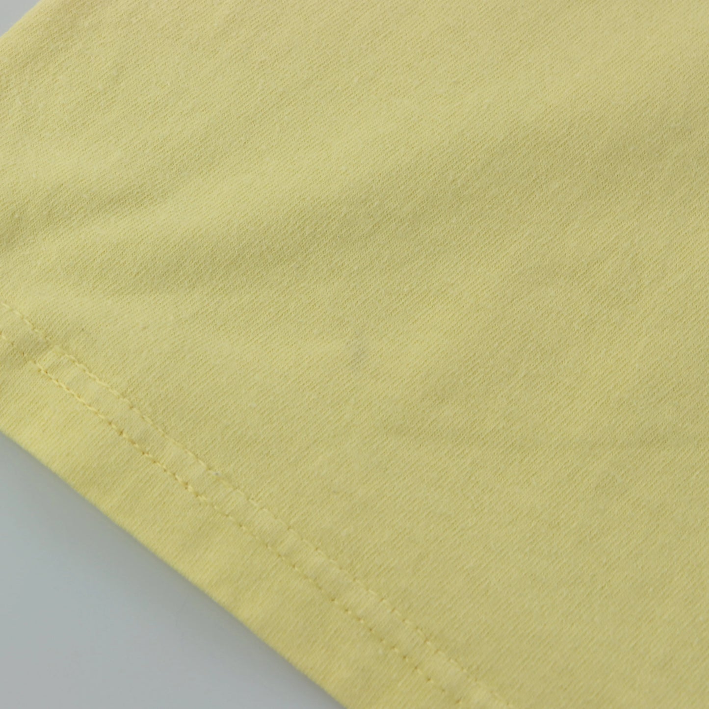 Taylor Swift 'Fearless' Tour Light Yellow ANVIL T-Shirt (M) Vintage Sole Melbourne