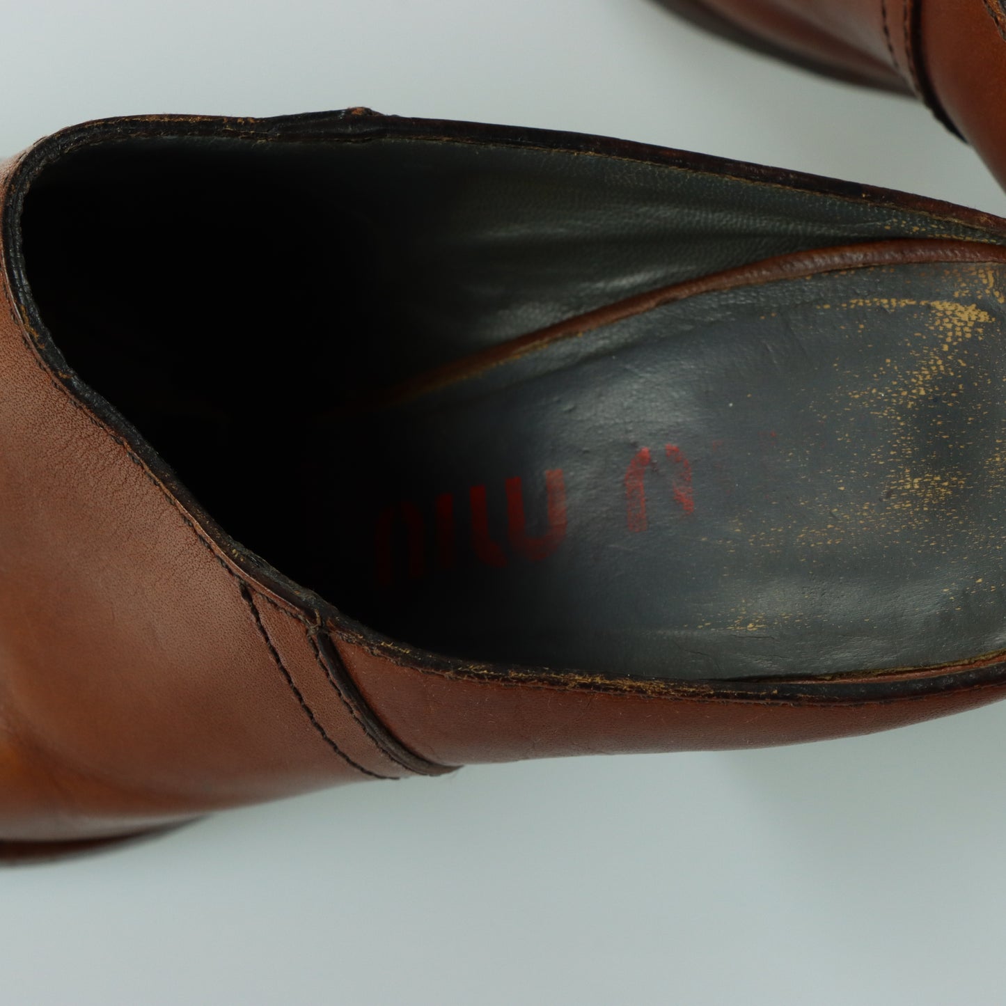 MIU MIU Brown Leather Italy Made Block Heel Mules (36.5)