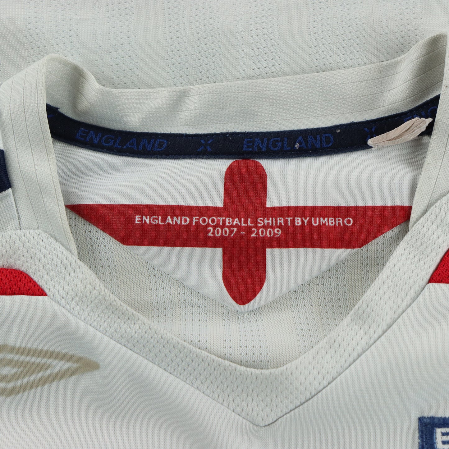 UMBRO England 2007-2009 Football Soccer Jersey (S)
