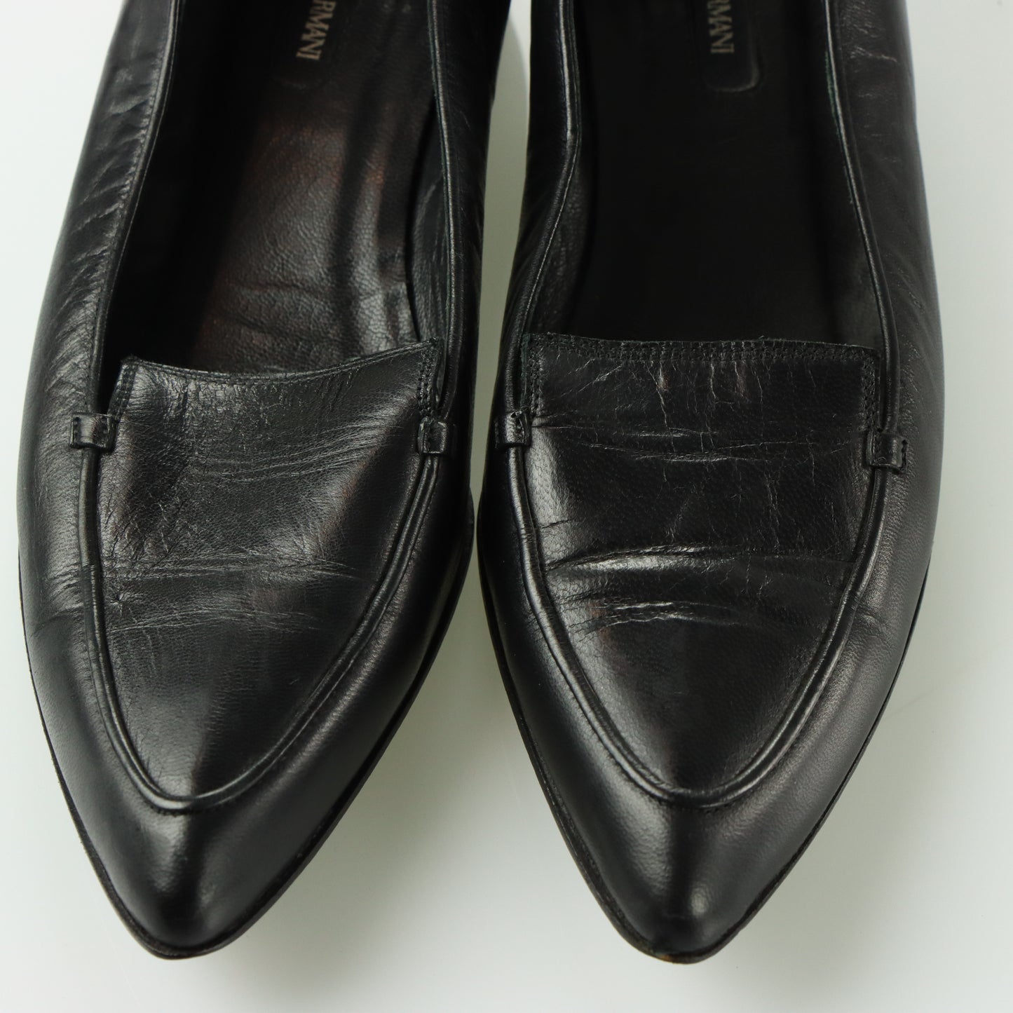 GIORGIO ARMANI Pointed Toe Black Loafers (39)