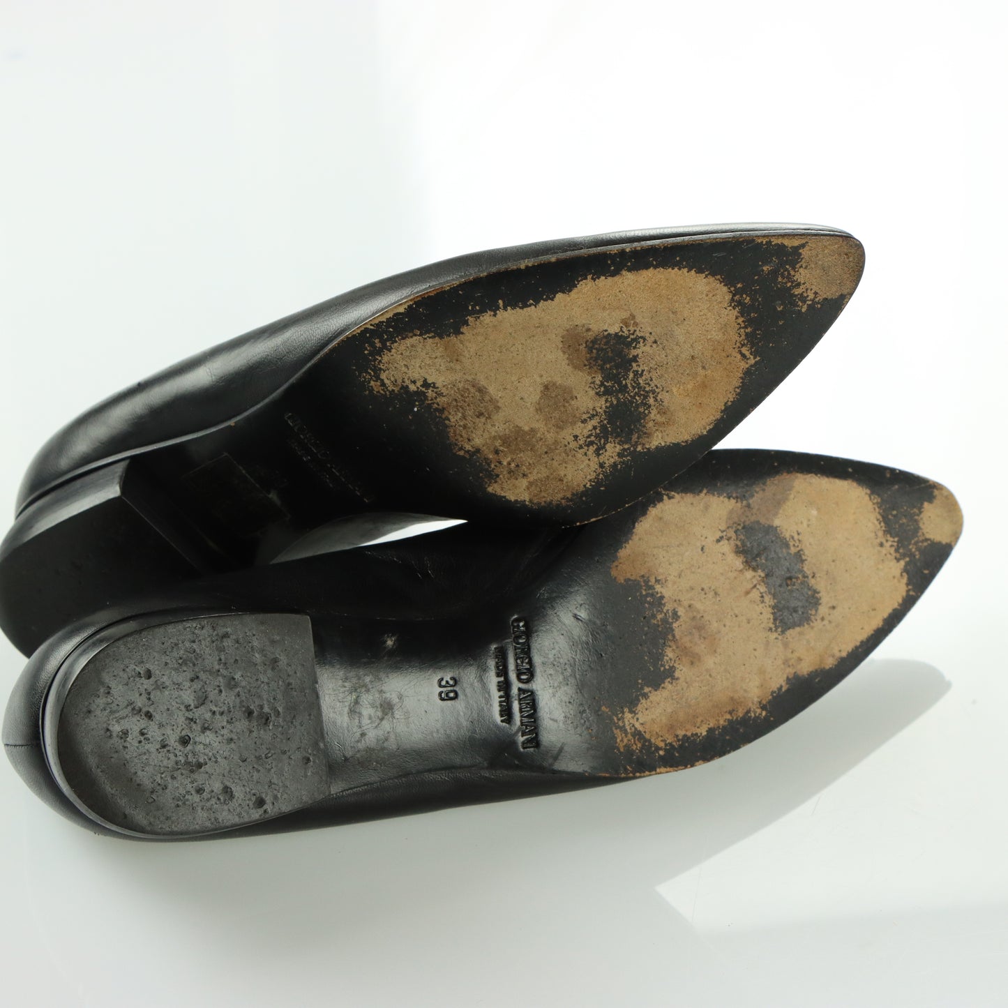 GIORGIO ARMANI Pointed Toe Black Loafers (39)