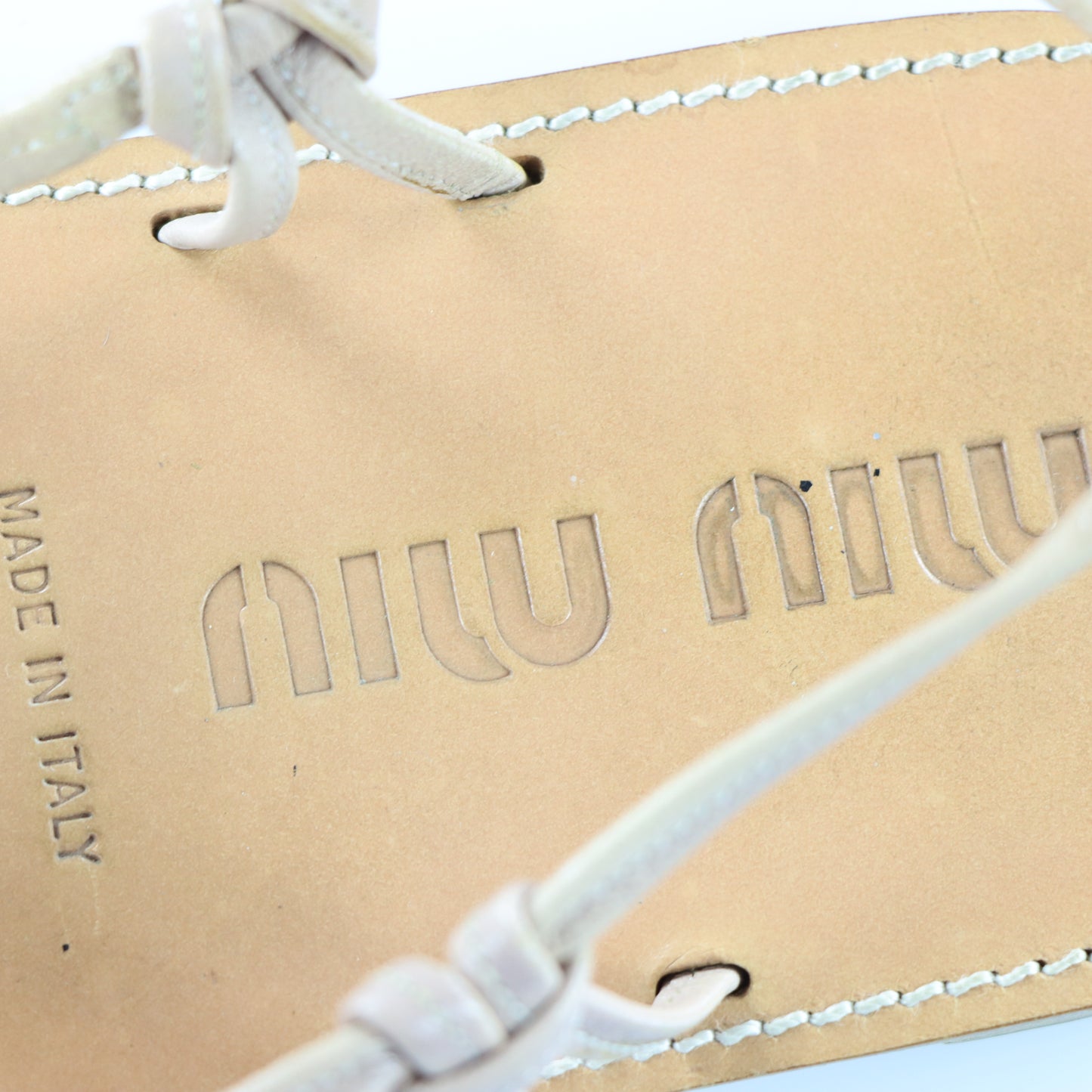 MIU MIU Three-Bow Patent Italy Made Tan Sandal (38.5)