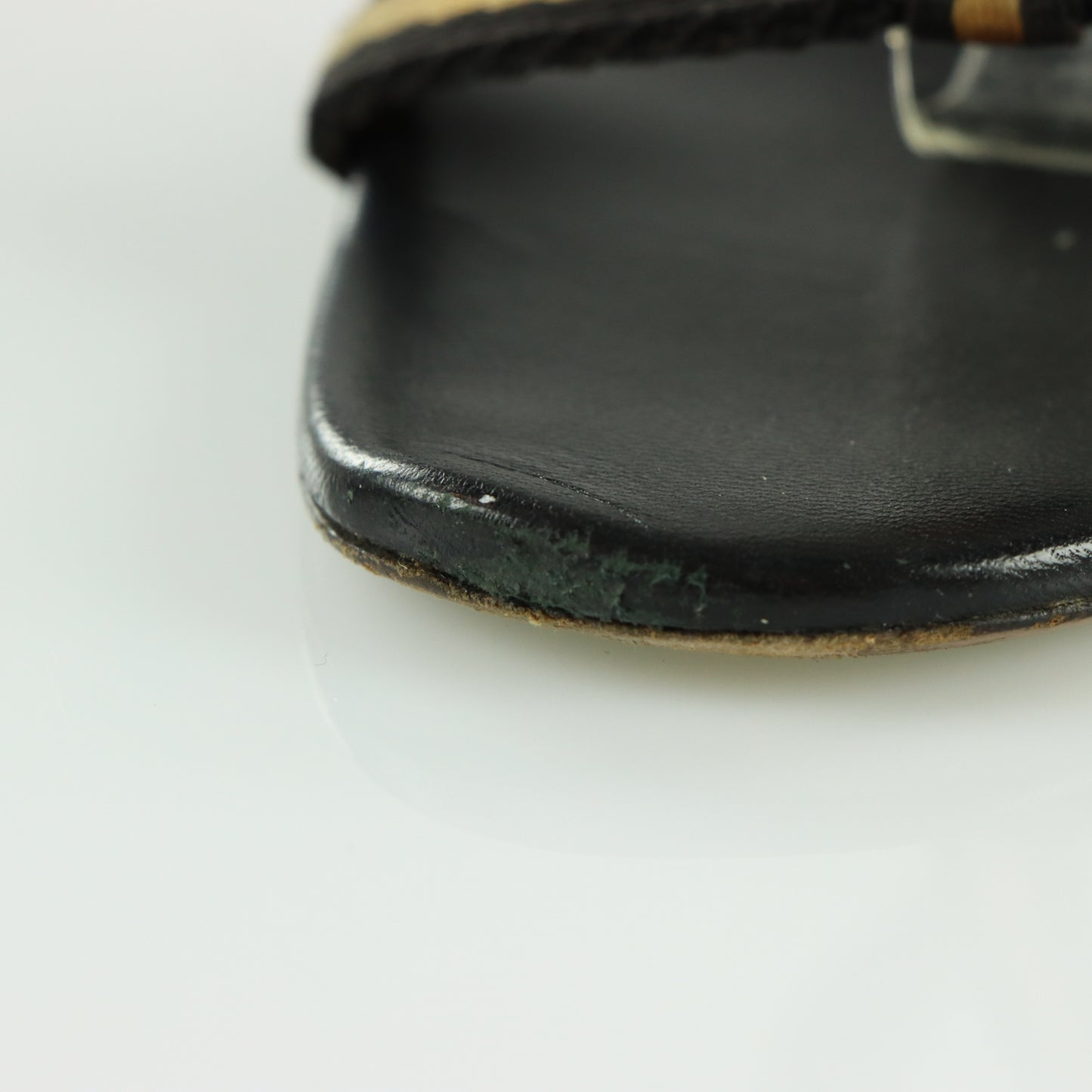 GUCCI Beige & Black Italian Made Gold GG Logo Strappy Sandal Heels (10)