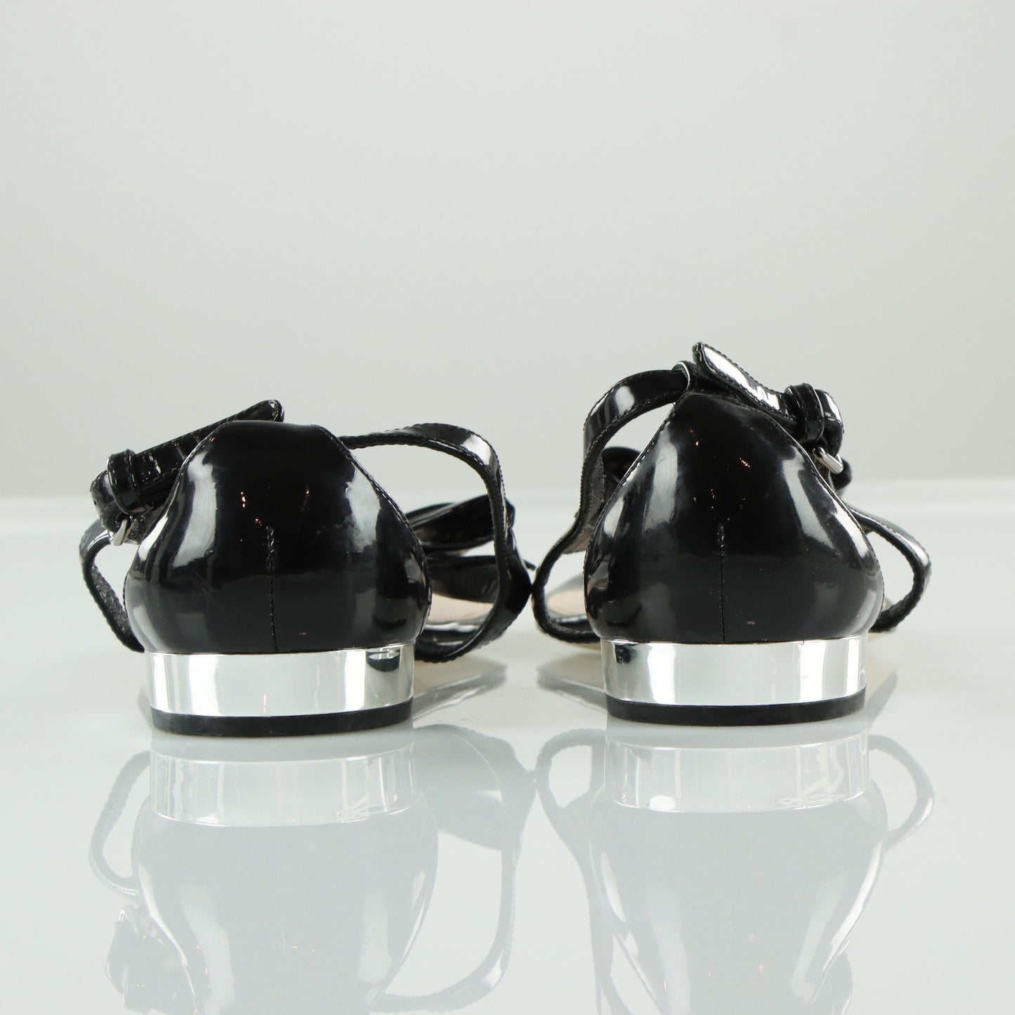 MIU MIU Black Patent Leather Bow Adjustable Buckle Strap T-Bar Sandals (40)