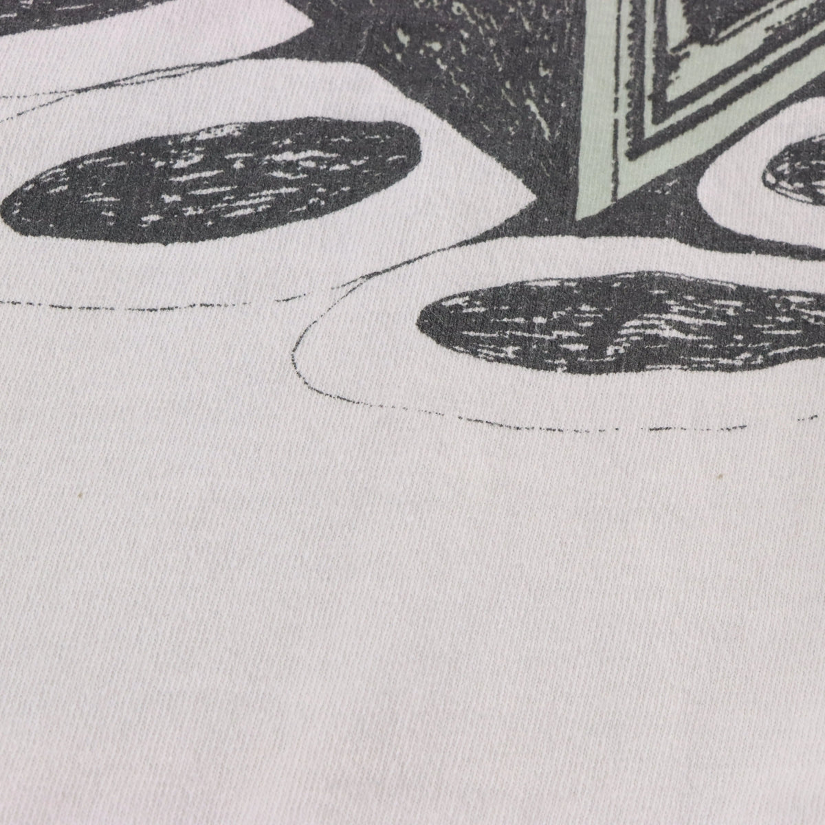 RANSOM Colour Changing Demon Skull & Record Player White T-Shirt USA Made (L) Vintage Sole Melbourne