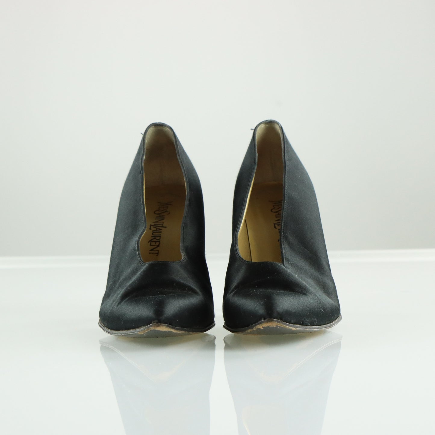 YVES SAINT LAURENT YSL Vintage Italian Made Black Pump Heels (7)