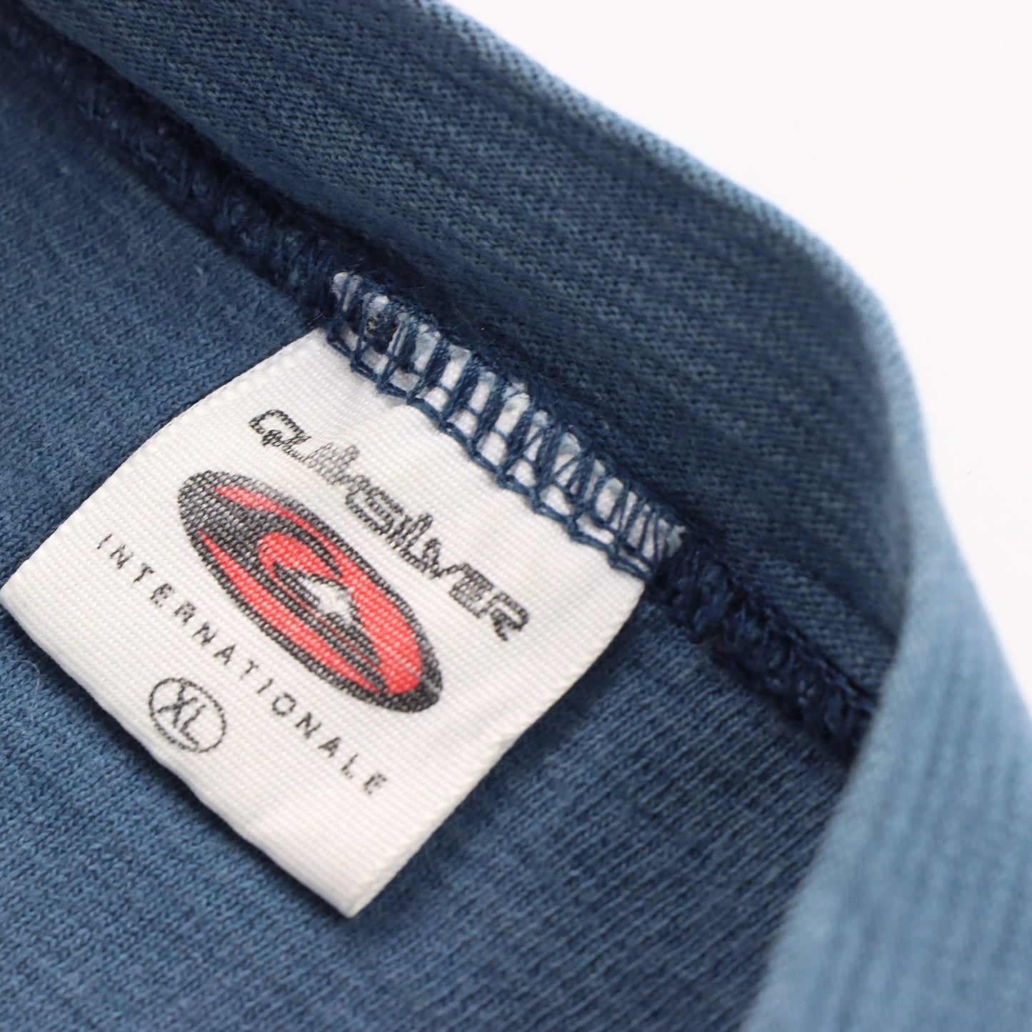 Vintage QUICKSILVER Blue Embroidered Logo USA Made Blue Surf T-Shirt (XL) Vintage Sole Melbourne