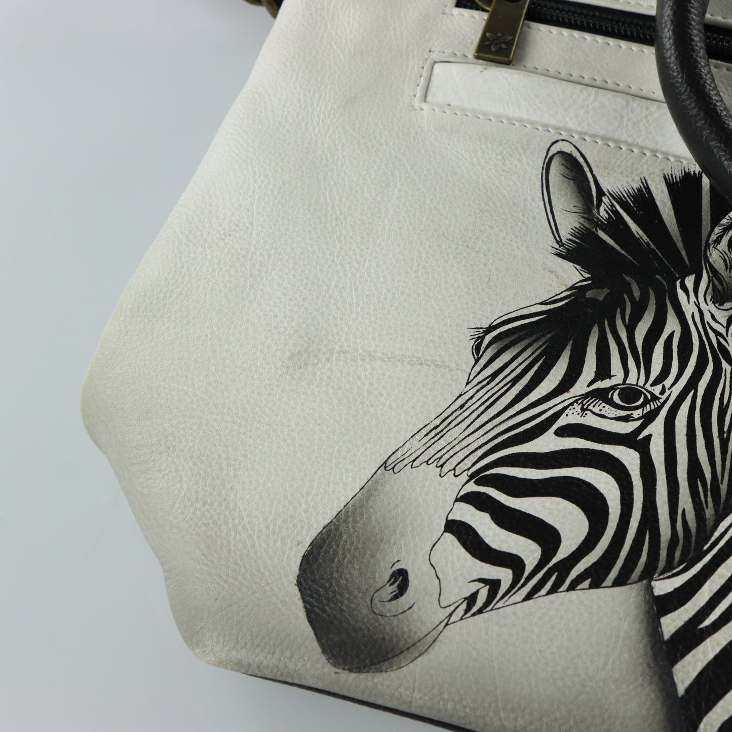 ANUSCHKA Zebra Crossing Leather Multi-Compartment RFID Blocker Pocket Crossbody Tote Bag