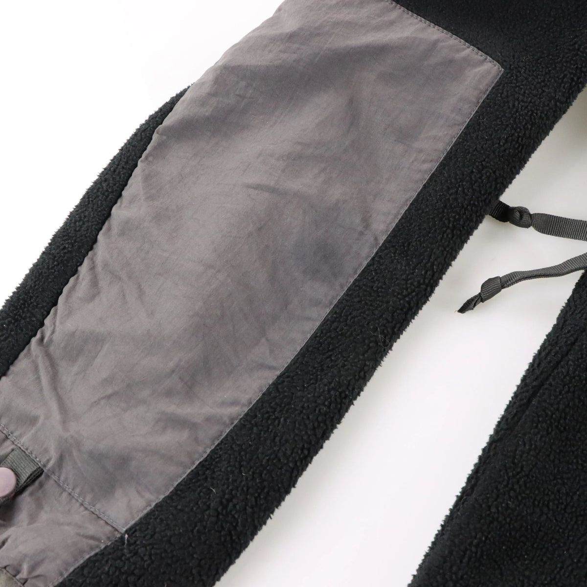 Vintage THE NORTH FACE Black & Grey Embroidered Logo Zip Up Fleece Jacket (L) Vintage Sole Melbourne