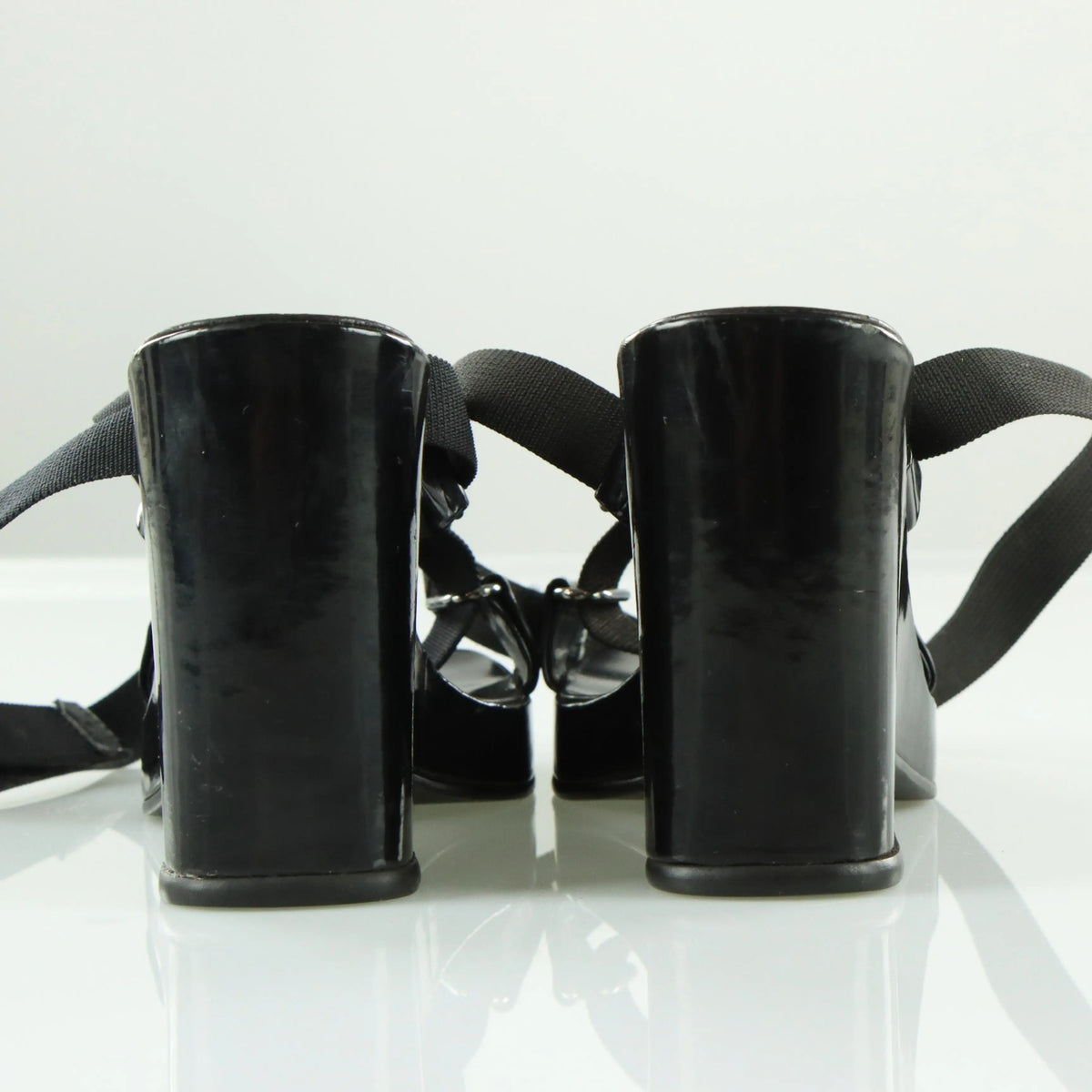GUCCI Patent Leather Italian Made Black Adjustable Nylon Strap Wedges (8) Vintage Sole Melbourne