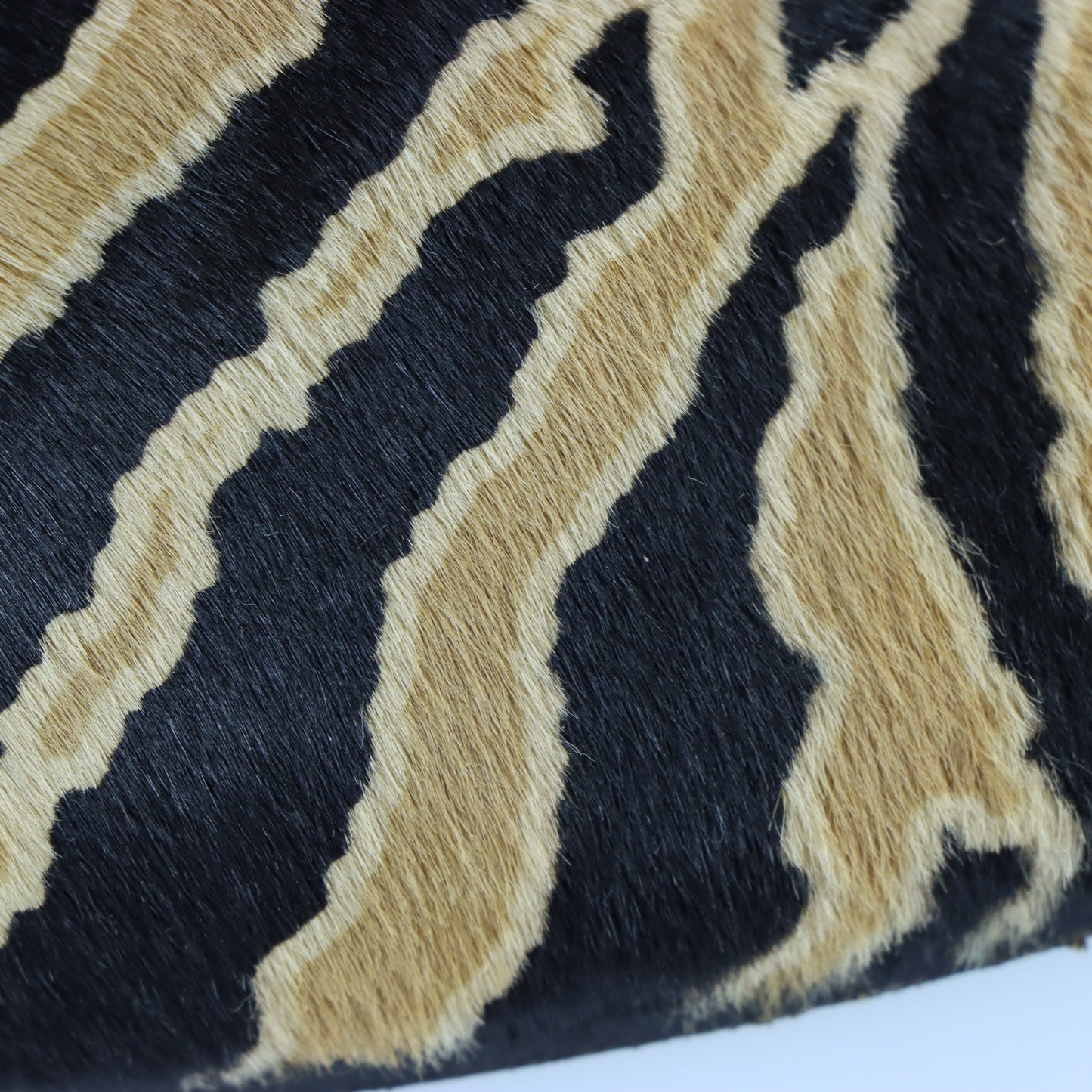 GUCCI Zebra Print Pony Hair Italy Made Loafers (38)