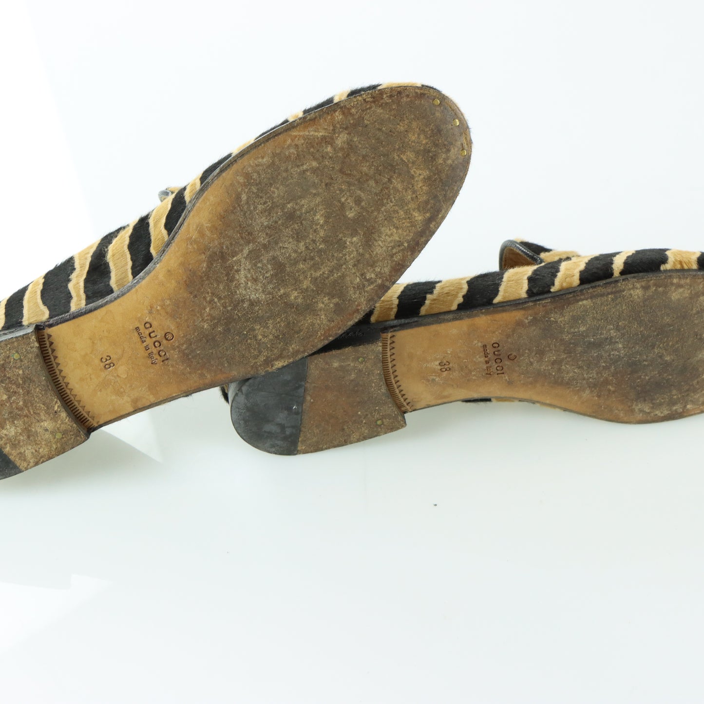 GUCCI Zebra Print Pony Hair Italy Made Loafers (38)