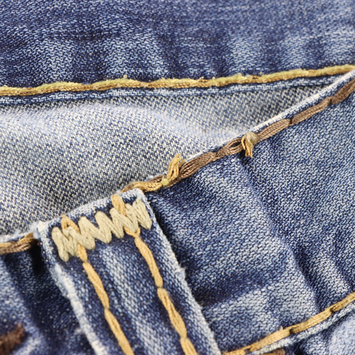 Vintage TRUE RELIGION 'Billy Super T' USA Made Blue Distressed Bootcut Jeans (34) ***COCO Vintage Sole Melbourne