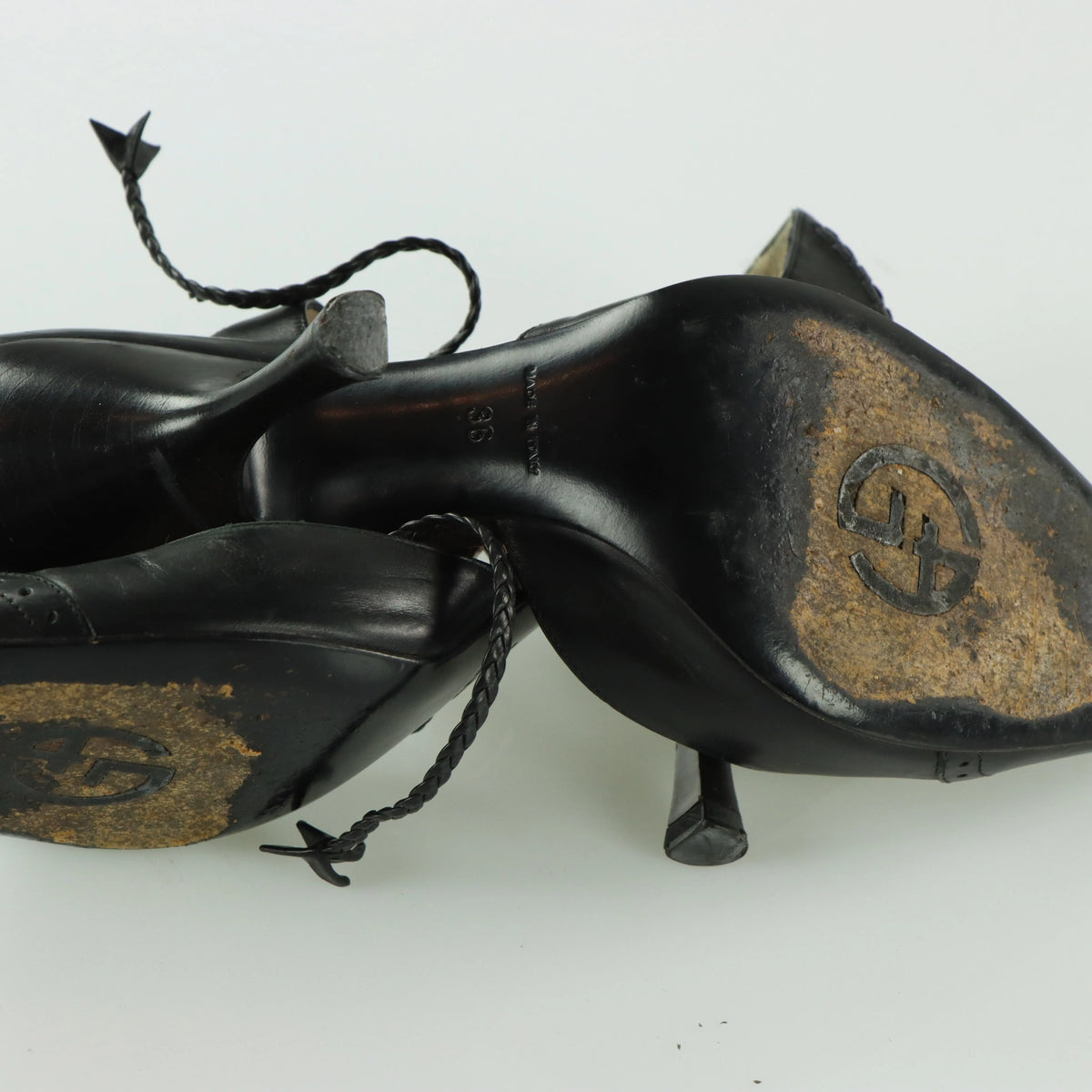 GIORGIO ARMANI Stitch Detailed Black Italy Made Pump Heels (36) Vintage Sole Melbourne