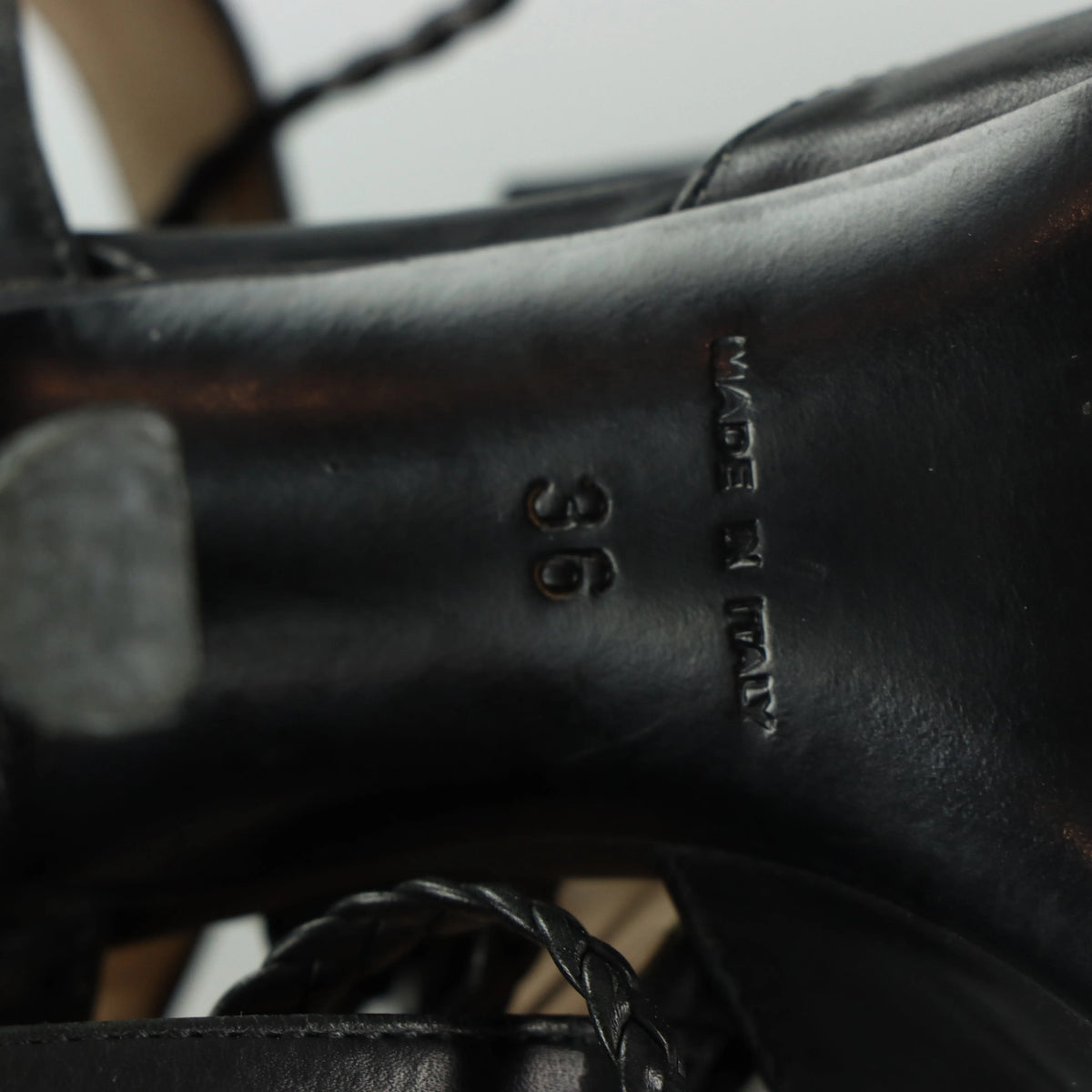 GIORGIO ARMANI Stitch Detailed Black Italy Made Pump Heels (36) Vintage Sole Melbourne