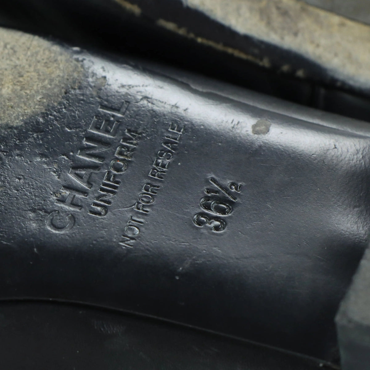 CHANEL Black & Gold 'CC' Logo Classic Ballet Flats (36.5) Vintage Sole Melbourne