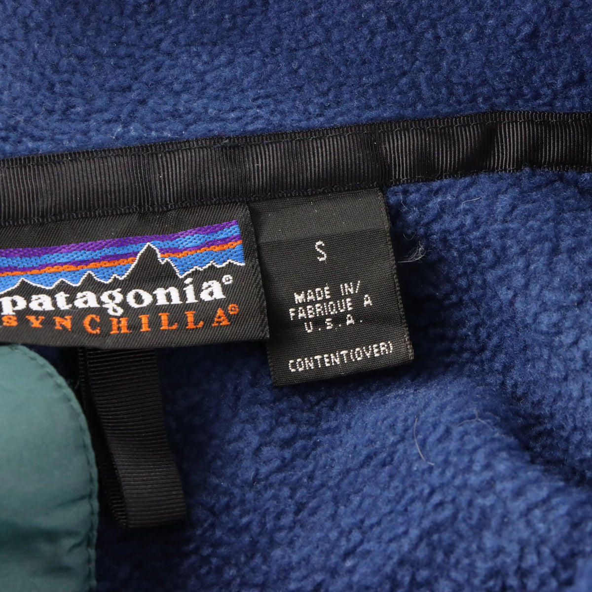 Vintage PATAGONIA Navy Blue 'Synchilla' 1/4 Snap Button USA Made Fleece Sweatshirt (S) ***COCO Vintage Sole Melbourne