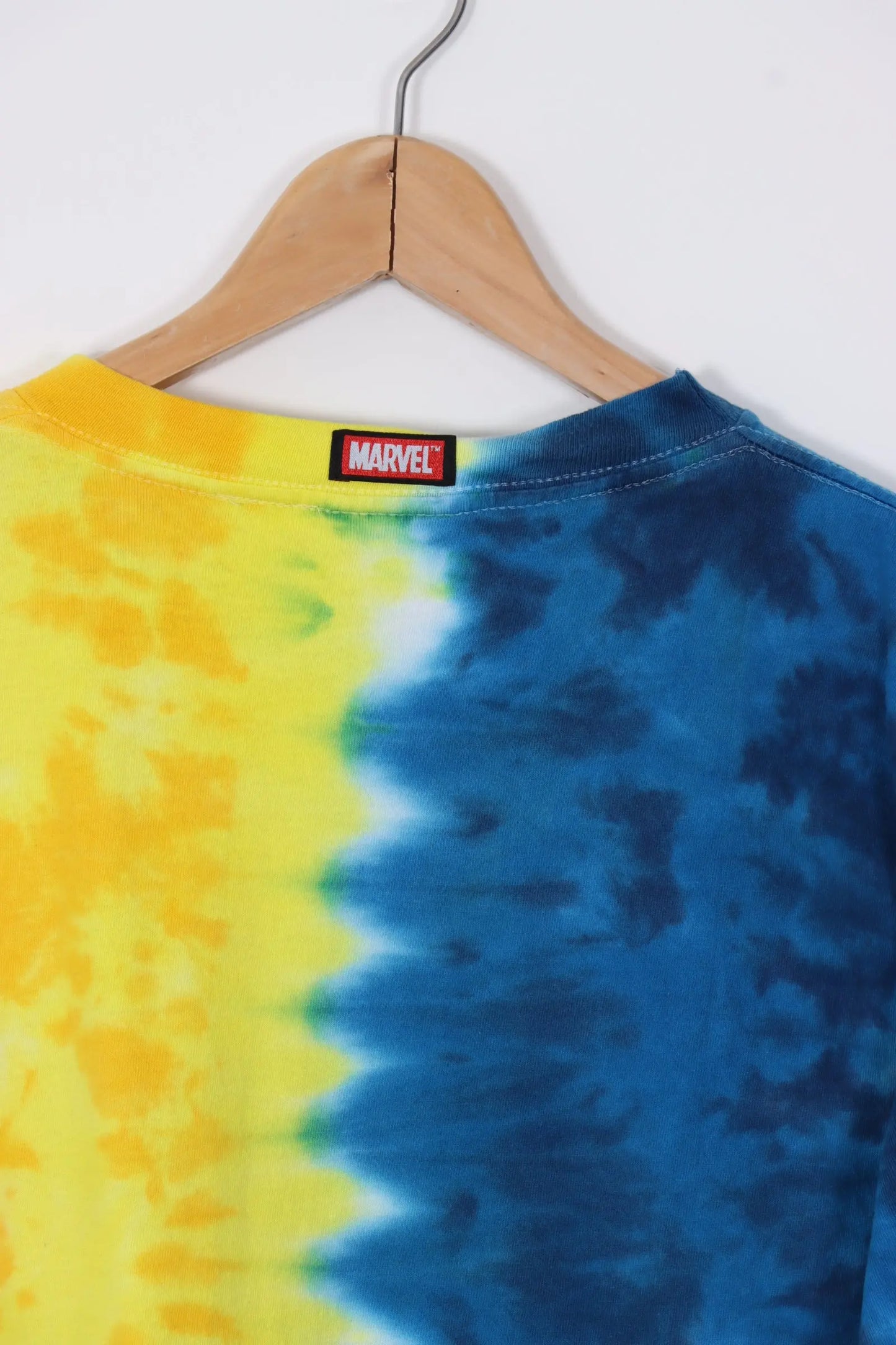 Vintage 1999 MARVEL Wolverine Tie-Dye Yellow & Blue T-Shirt (M) Vintage Sole Melbourne