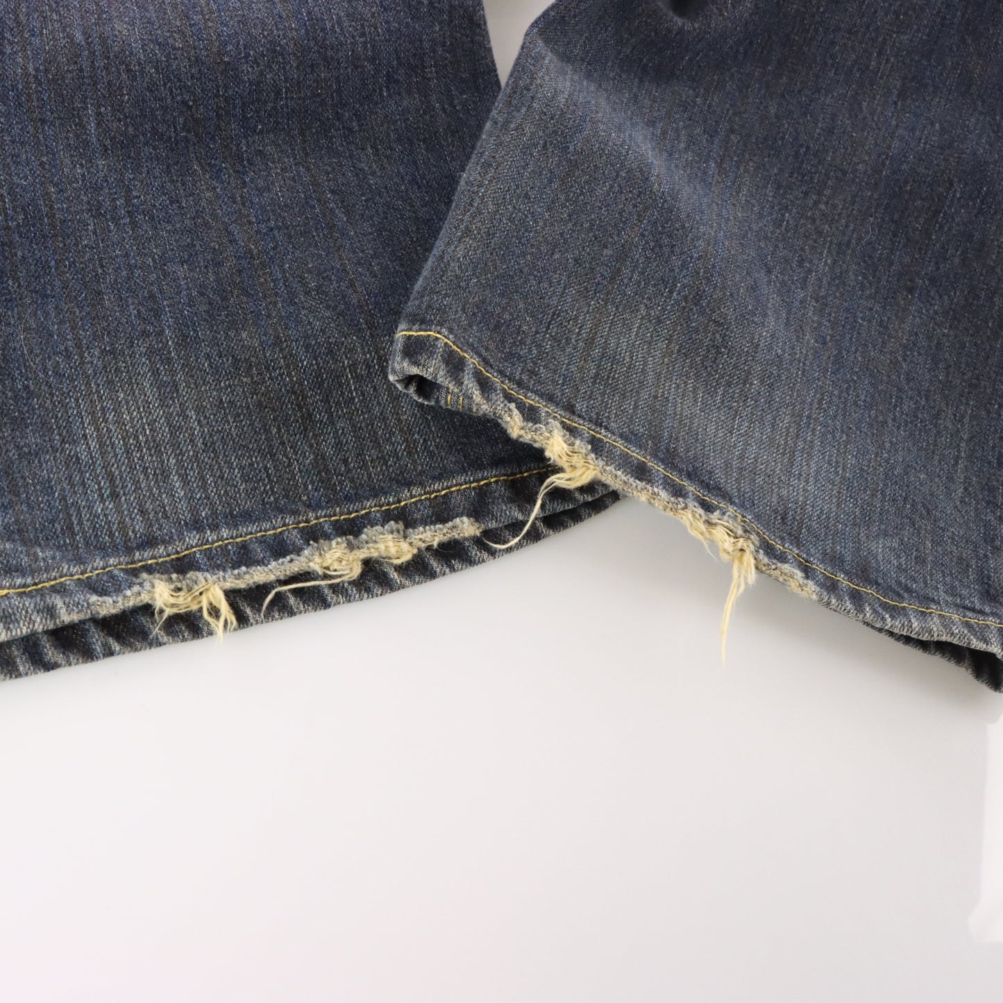 Vintage LEVI'S SILVERTAB Carpenter Back Strap Detail Grunge Denim Jeans (32x32) ***COCO Vintage Sole Melbourne