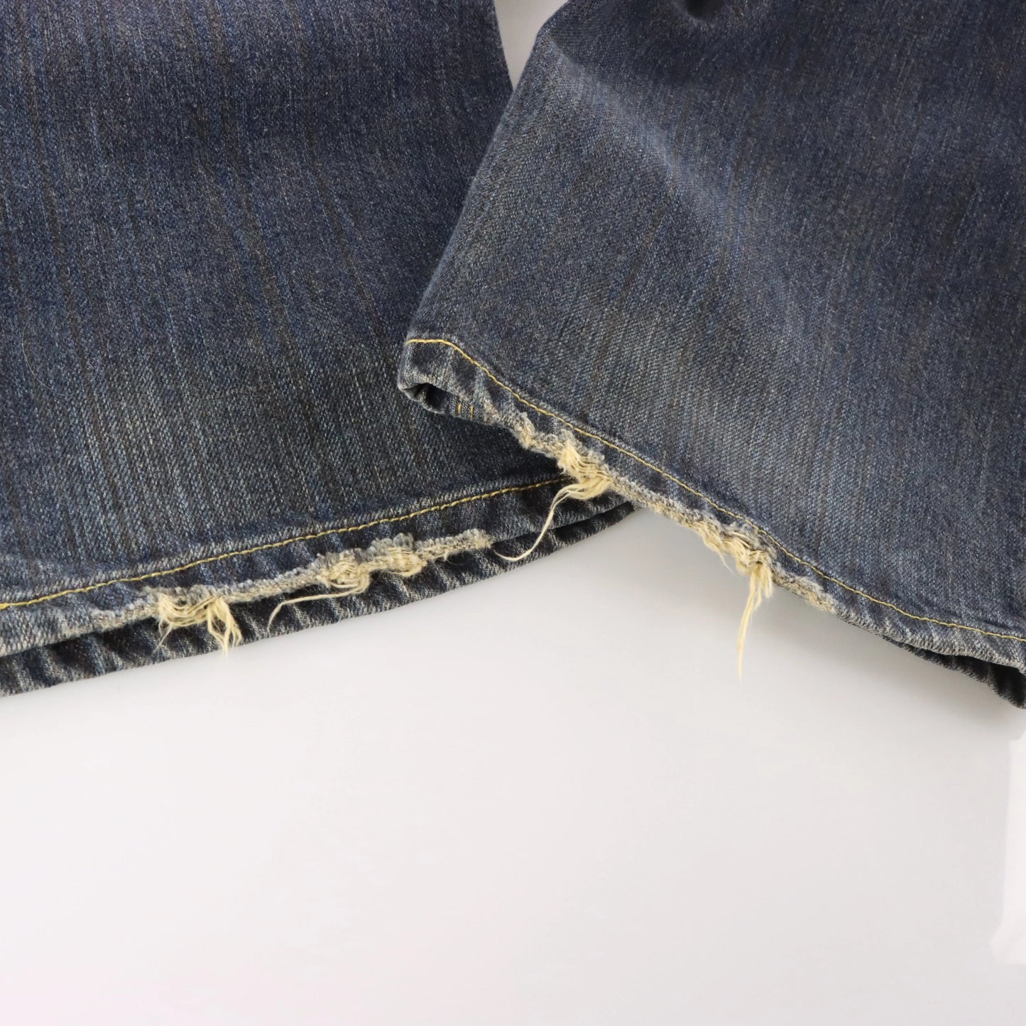Vintage LEVI'S SILVERTAB Carpenter Back Strap Detail Grunge Denim Jeans (32x32) ***COCO Vintage Sole Melbourne
