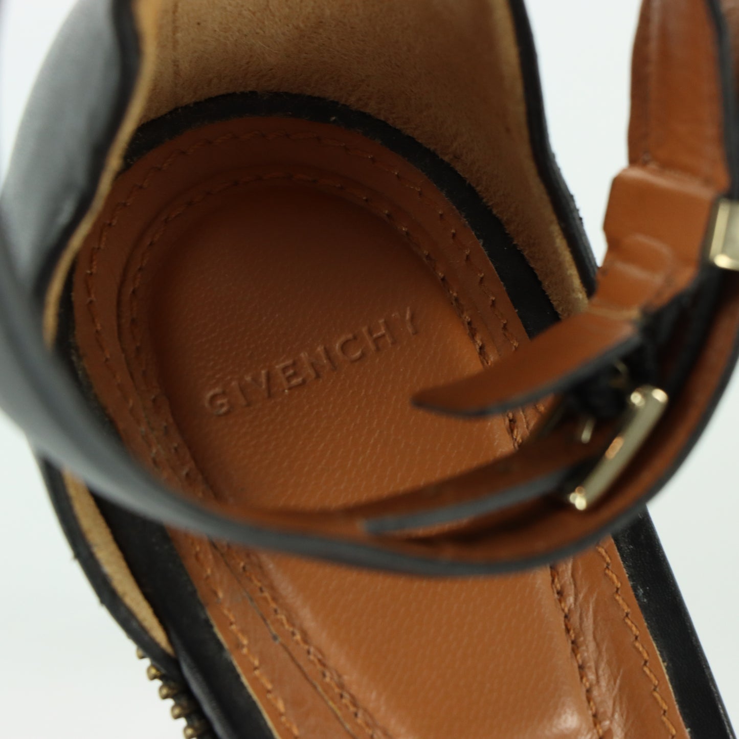 GIVENCHY Zipper Trim Ankle Cuff Italy Made Sandal Heels (39.5)
