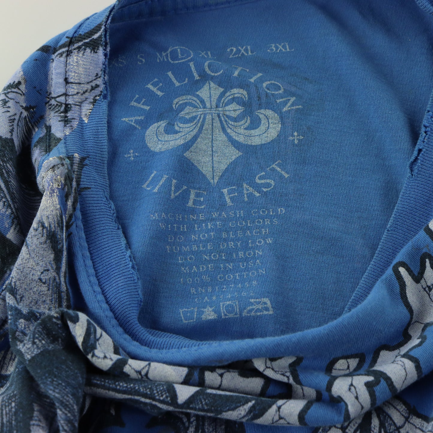 AFFLICTION Laced Up Stitch Detail Bright Blue Y2K Style USA Made Distressed Tee (L)