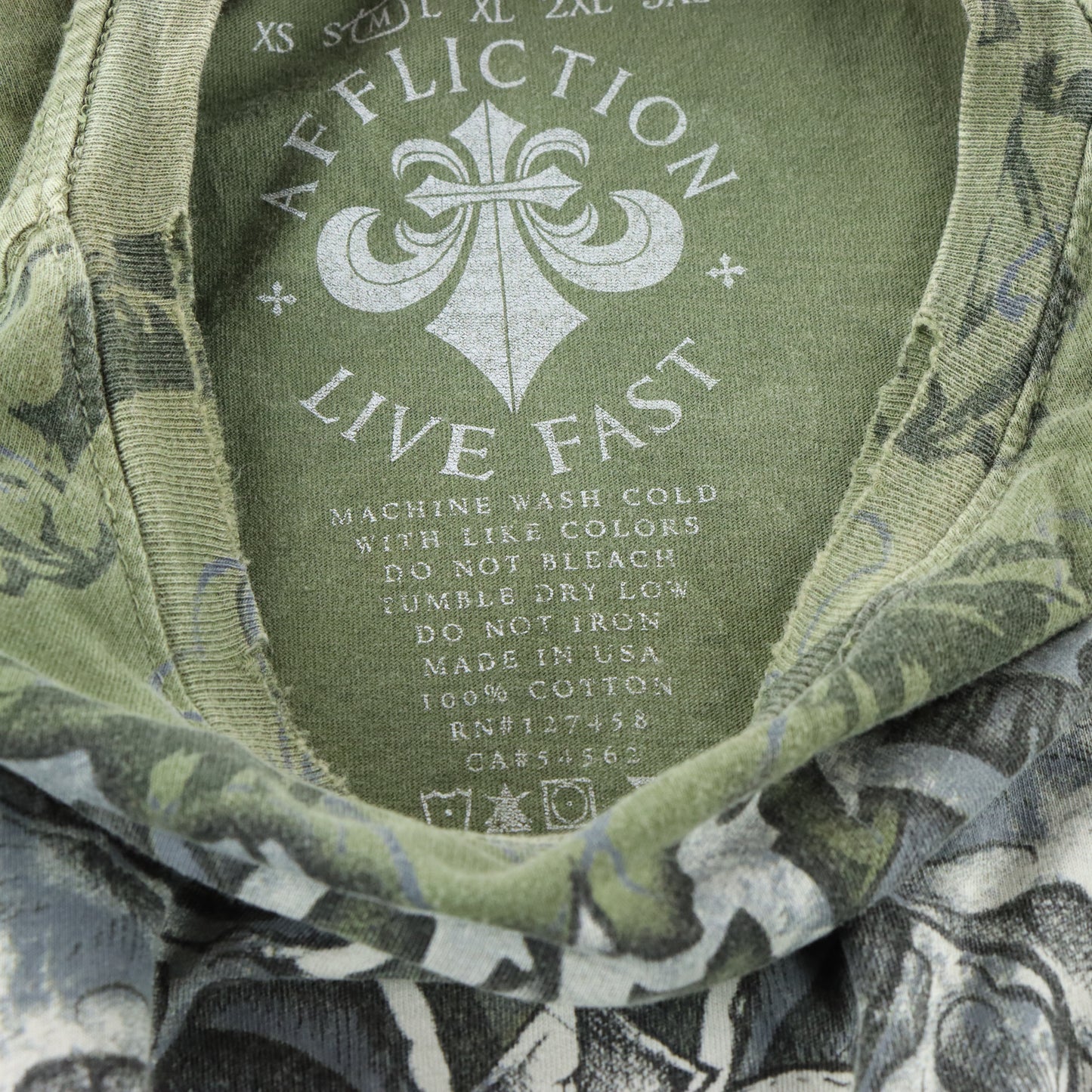 AFFLICTION Army Green Y2K Style Spell Out Distressed T-Shirt USA Made (M)