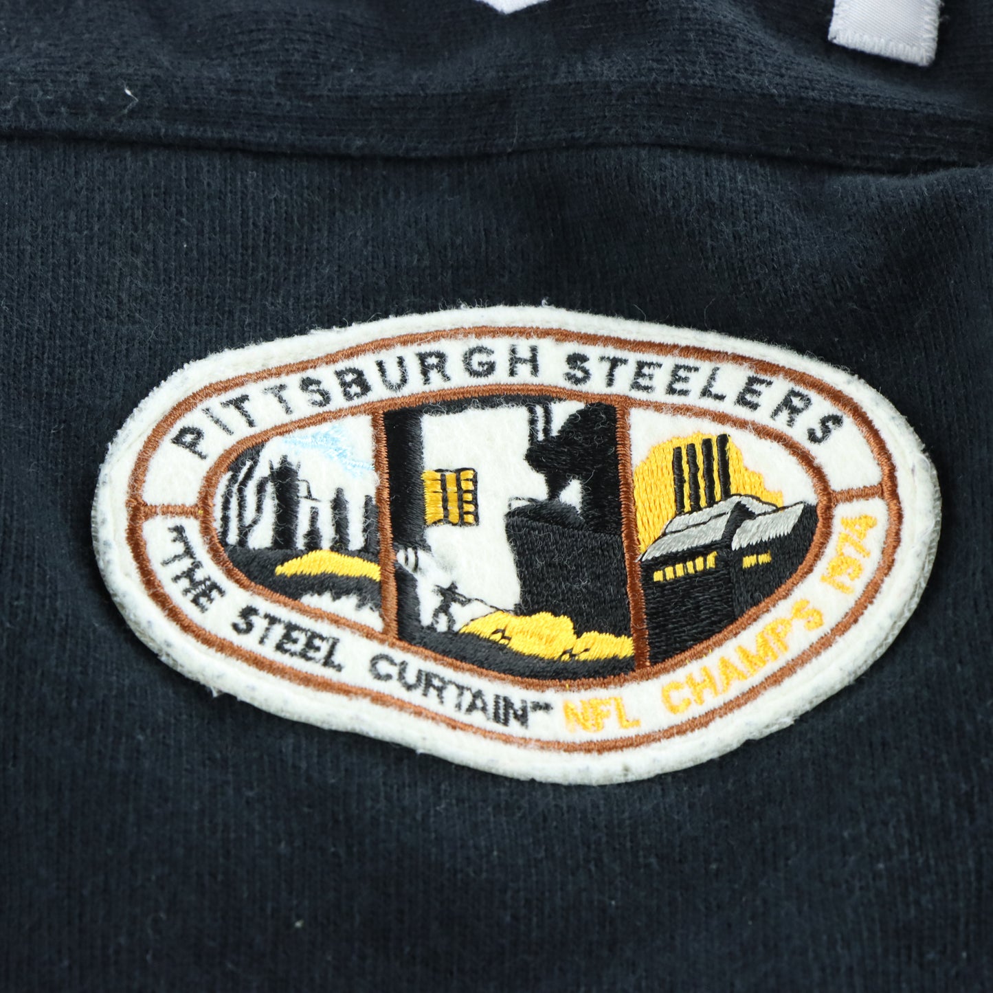 CHAMPION 'USA Made' NFL Pittsburgh Steelers Vintage Collection Knit Sweatshirt (L)