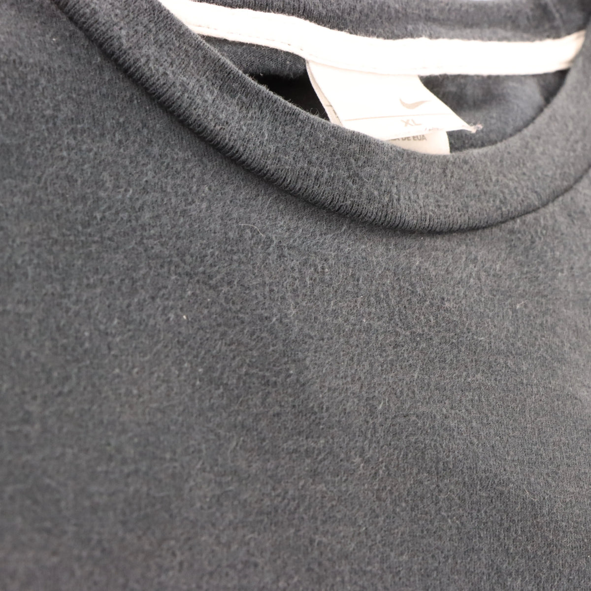 Vintage NIKE Embroidered Swoosh Logo Black T-Shirt (XL) ***COCO Vintage Sole Melbourne