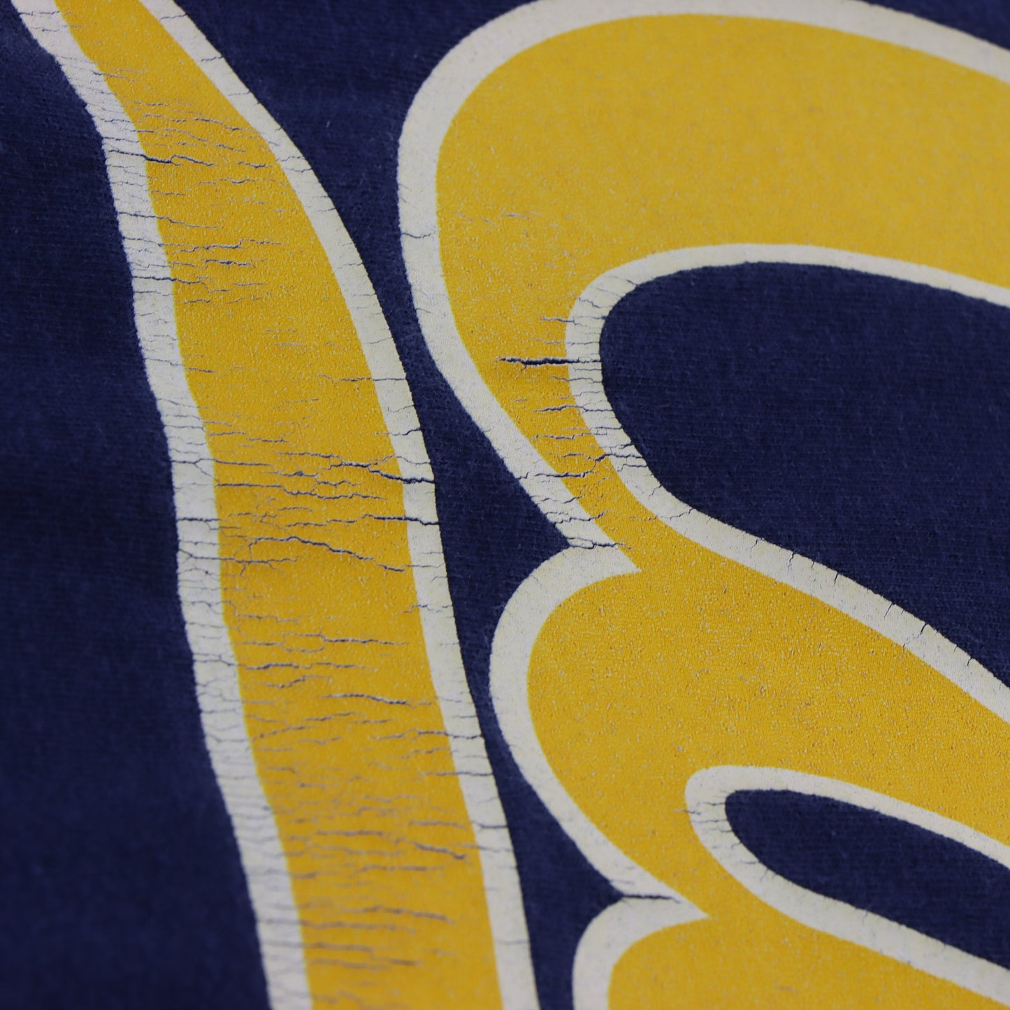 Vintage NIKE Cal Bear Navy & Yellow T-Shirt *Aubs Vintage Sole Melbourne