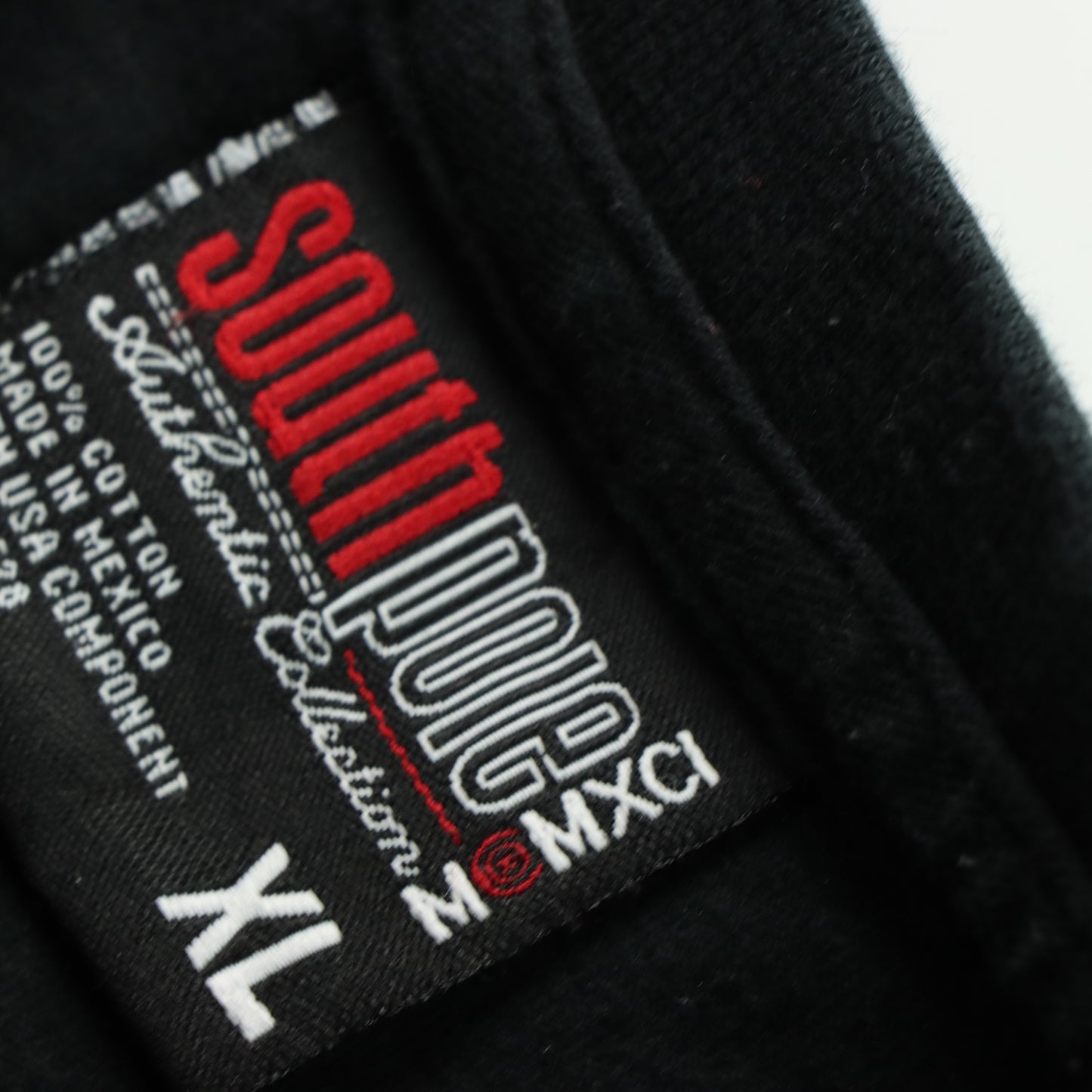 SOUTHPOLE Y2K Grunge Wing Graffiti Logo Black Tee (XL)