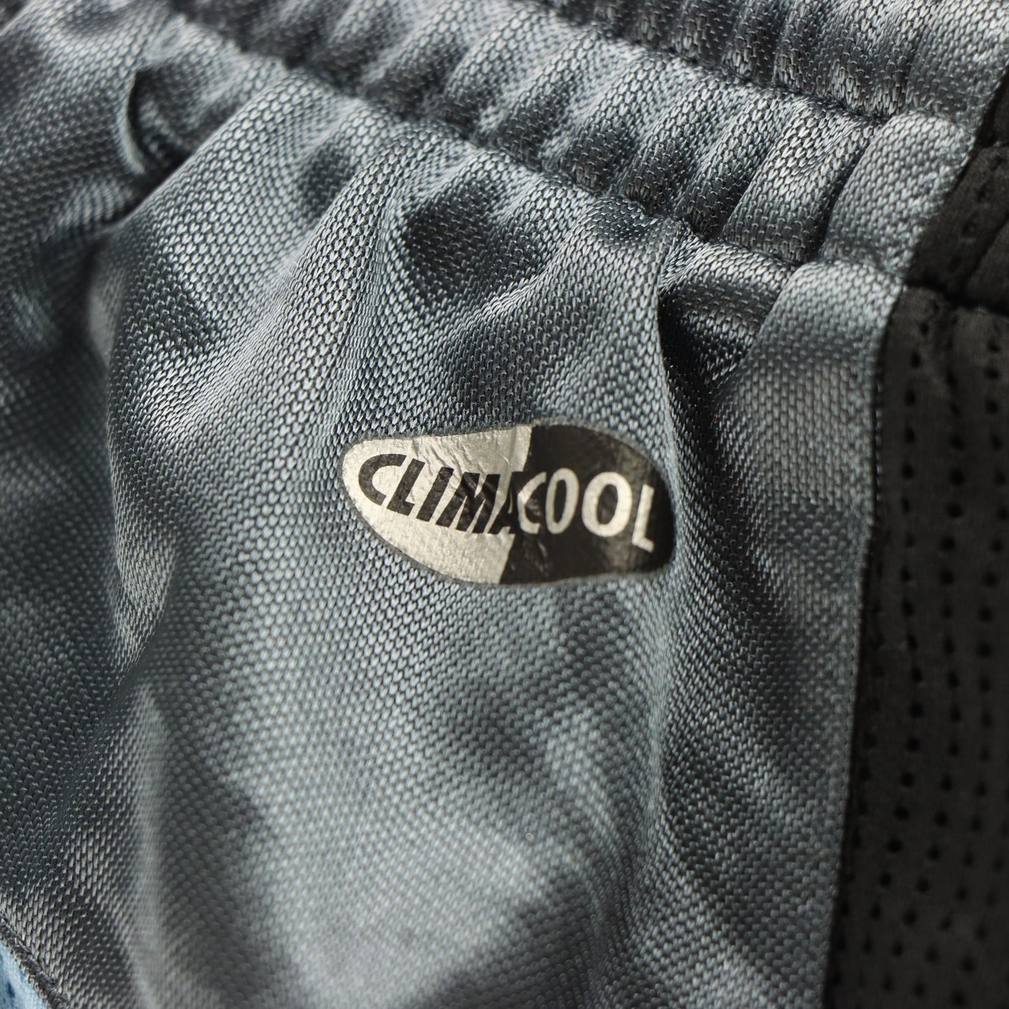 ADIDAS Metallic Embroidered Logo Silver Basketball Jorts (XL)