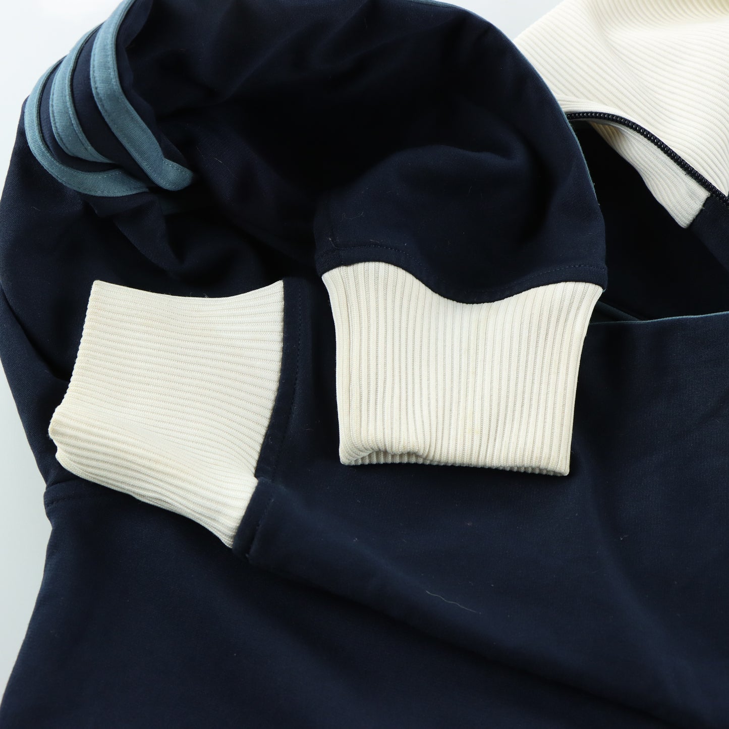 ADIDAS Vintage Navy & Blue White Collared Zip-Up Fitted Jacket (S-M)