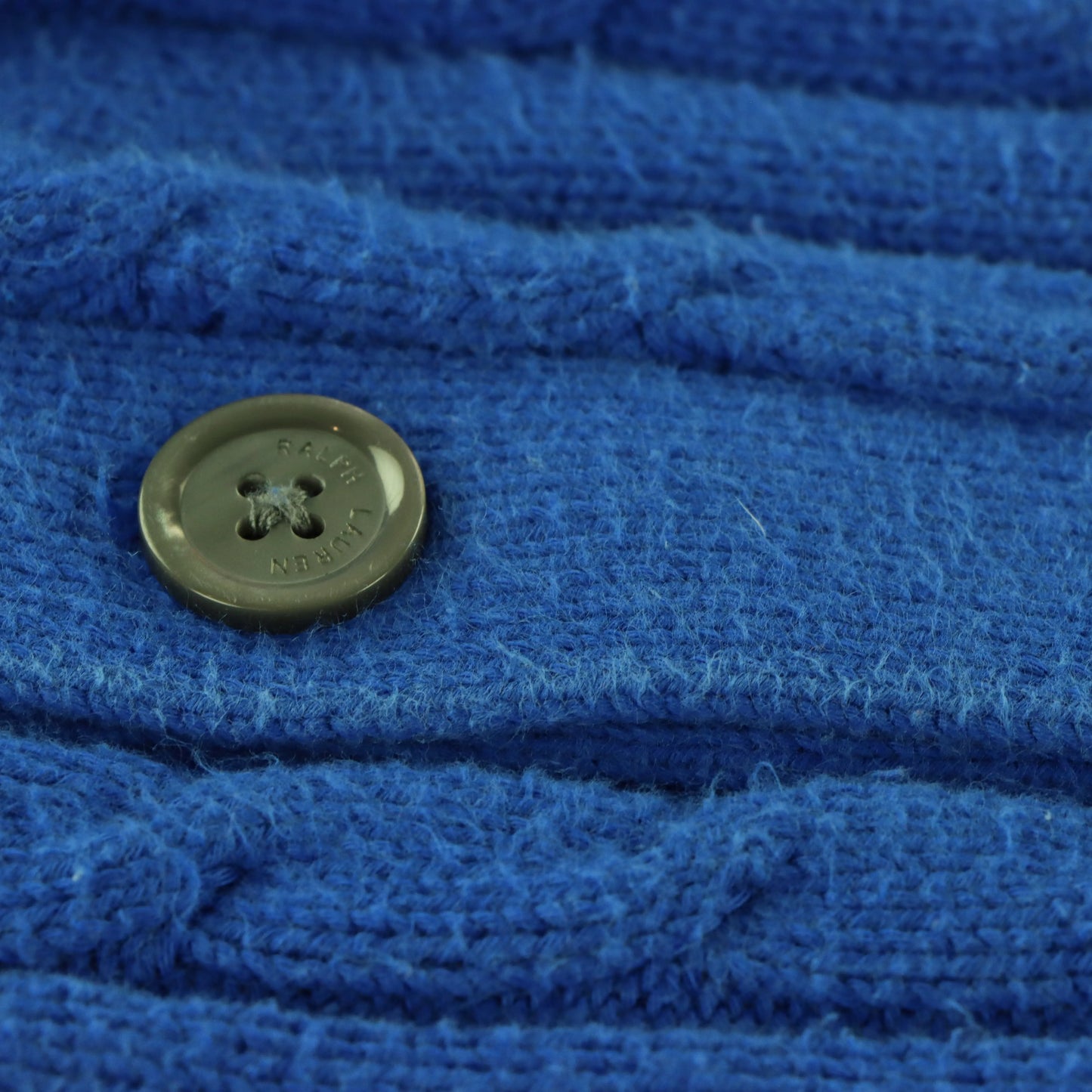 POLO RALPH LAUREN Embroidered Logo Blue & Red Cable Knit Cardigan (S-M) - Vintage Sole Melbourne