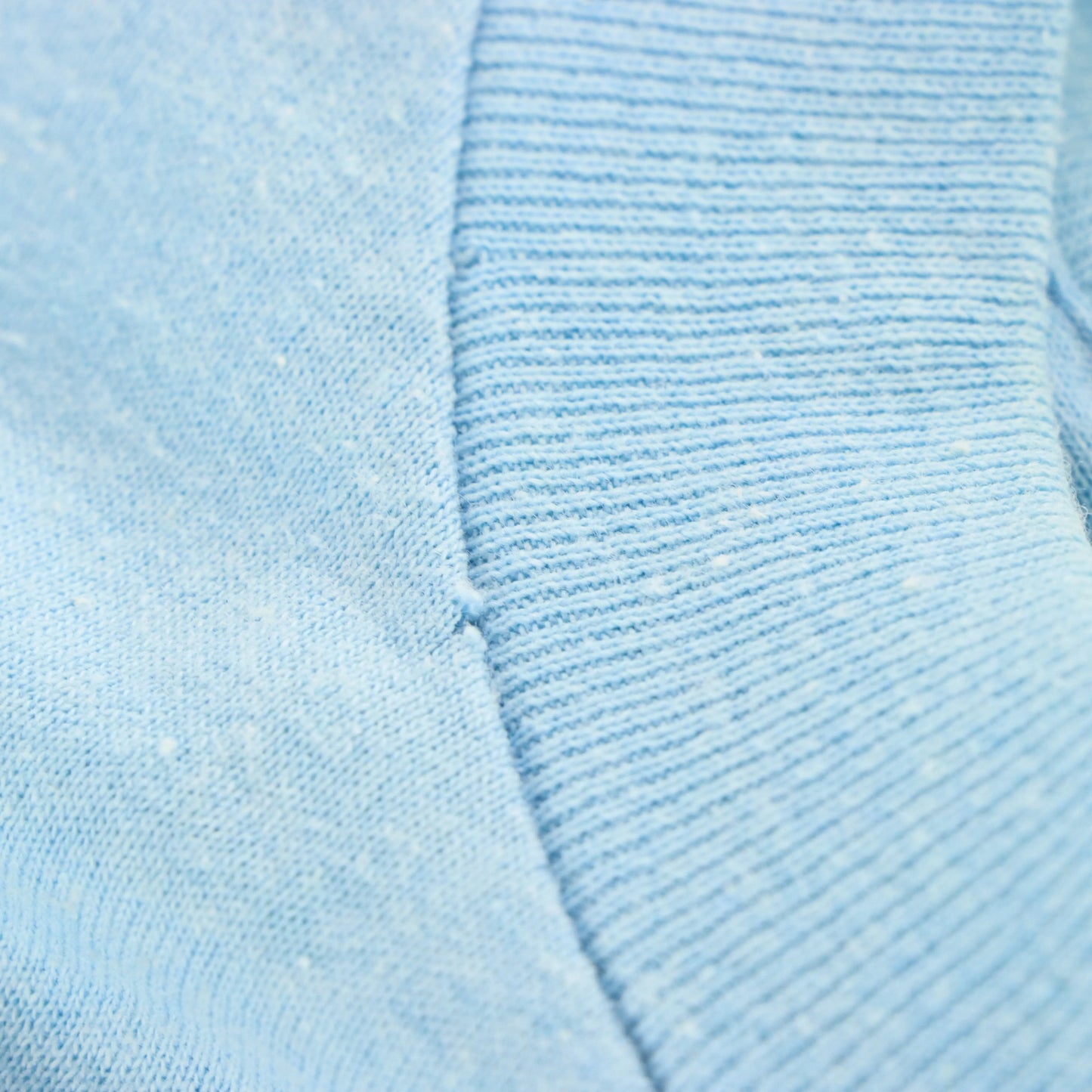 Vintage HOUSTON OILERS NFL Helmet 50/50 Blue & Red Tee (S-M) - Vintage Sole Melbourne