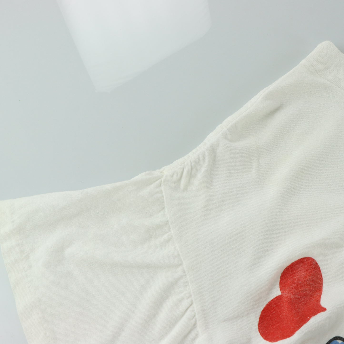 Mickey & Minnie Mouse In Love Graphic Ruched Sleeve Single Stitch T-Shirt USA Made (XL-XXL)