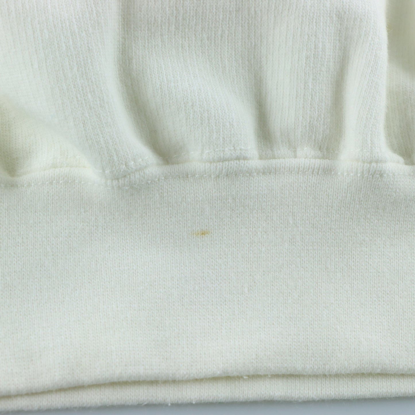 RALPH LAUREN CHAPS 'Essential Activewear' Embroidered White Sweatshirt (L)