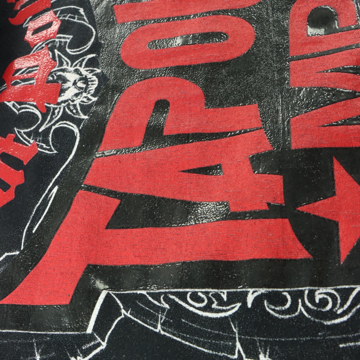 TAPOUT MPS "Out Power" Weapons & Logo Graphic Y2K Style Black & Red T-Shirt (XL)