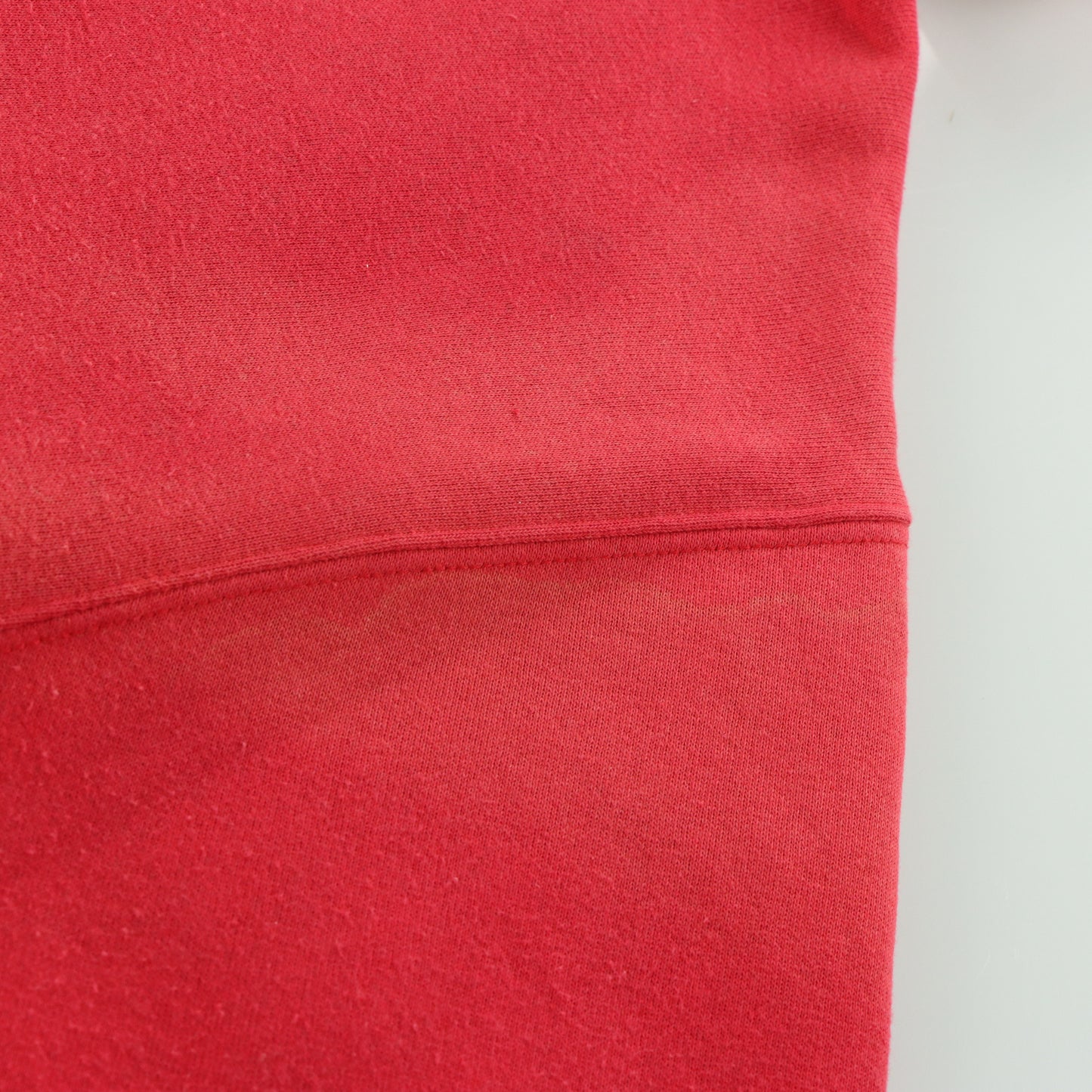 NIKE Small Embroidered Centre Swoosh Red Hooded Sweatshirt (M)