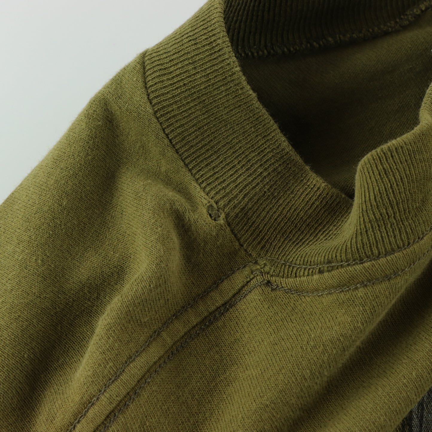 RUSTY Surfwear USA Made Single Stitch Light Brown T-Shirt (XL-XXL)