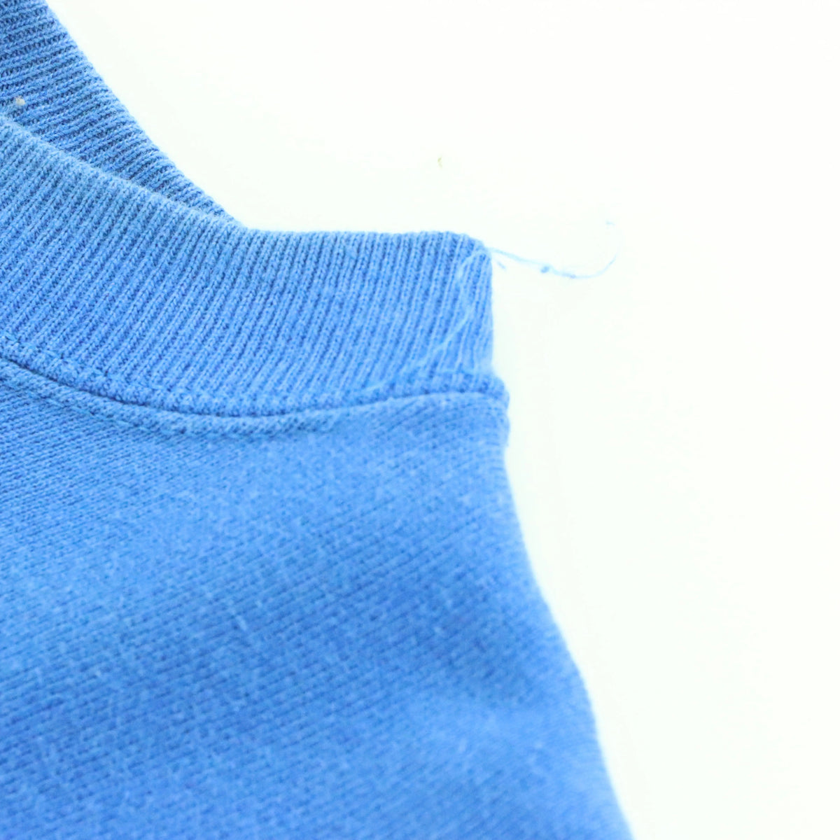 1993 Vintage RAMS NFL USA Made Blue & Yellow Football Sweatshirt (L) *Aubs Vintage Sole Melbourne