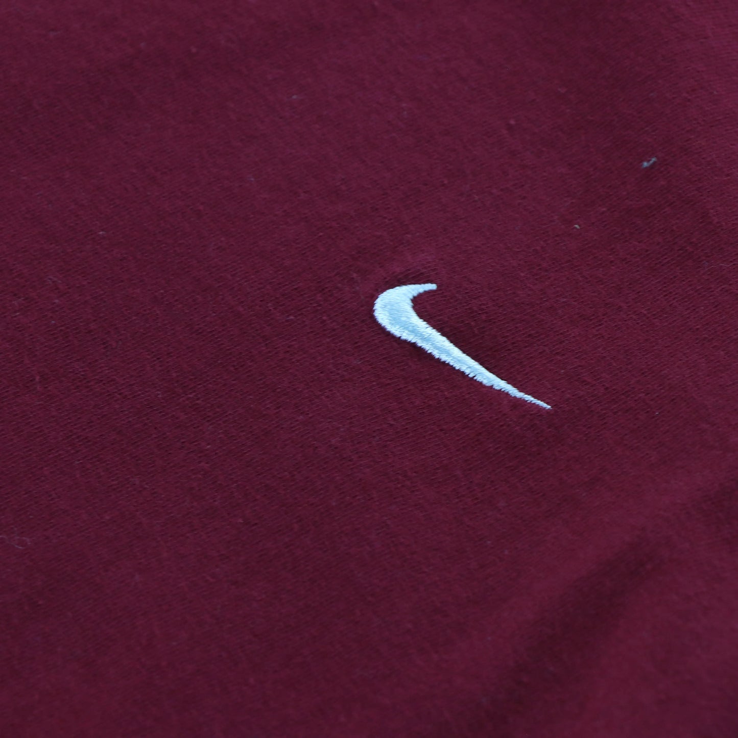 NIKE Embroidered Swoosh Logo Red & White T-Shirt (L) - Vintage Sole Melbourne