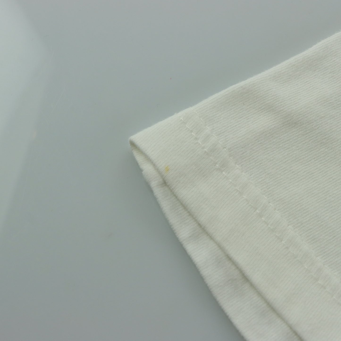 SOUTHPOLE Truth & Liberty Y2K Style Beaded Spell Out T-Shirt (L)