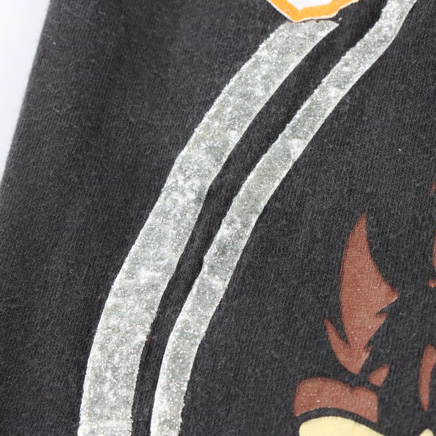 Vintage 90s LOONEY TUNES Tweety Bird & Taz "Trick Or Treat" Glitter Graphic Single Stitch Halloween Tee (S-M TALL)