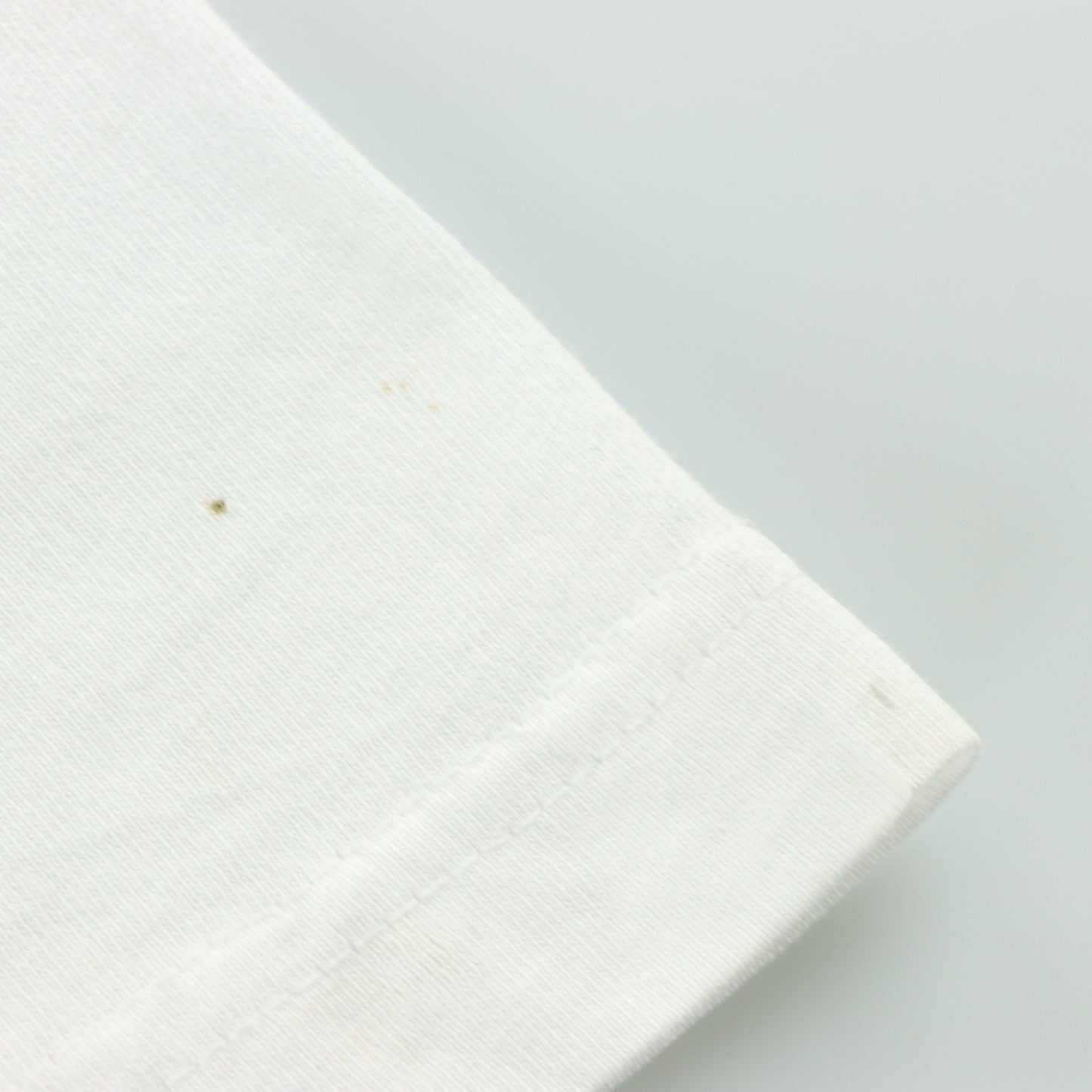 NIKE Embroidered Swoosh Logo Greece Made White & Black Tee (XXL)