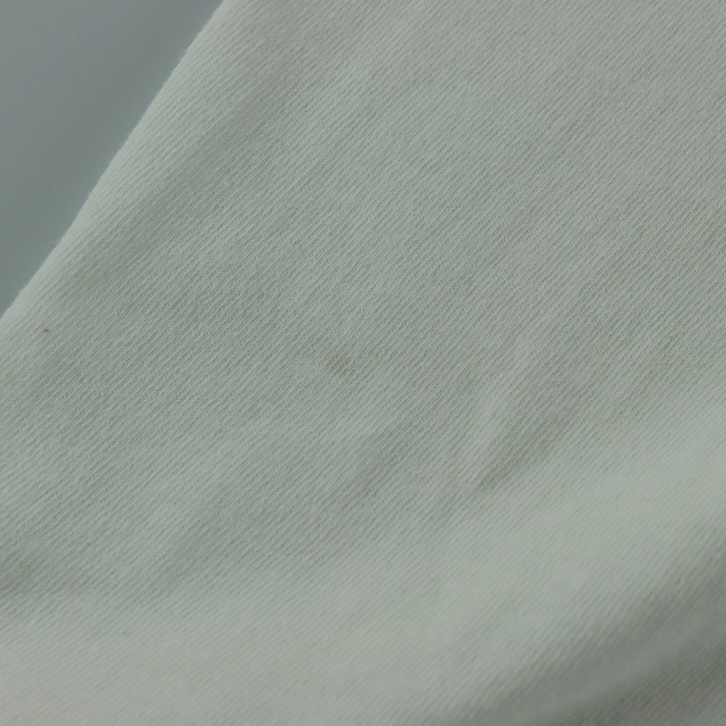 Vintage 1990 "Magic Johnson" Los Angeles Lakers NBA White Single Stitch Tee (M-L) - Vintage Sole Melbourne