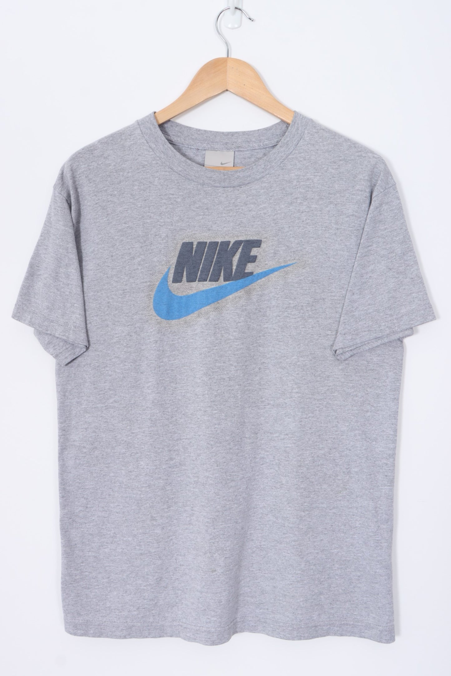 NIKE Big Centre Spell Out Swoosh Logo Grey T-Shirt (M)