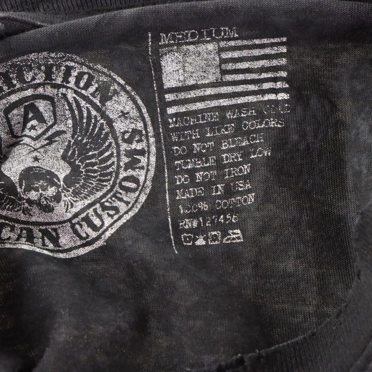 Vintage AFFLICTION 'American Customs' Wheel & Headdress Skull Velvet Detail Black Tee USA Made (M)